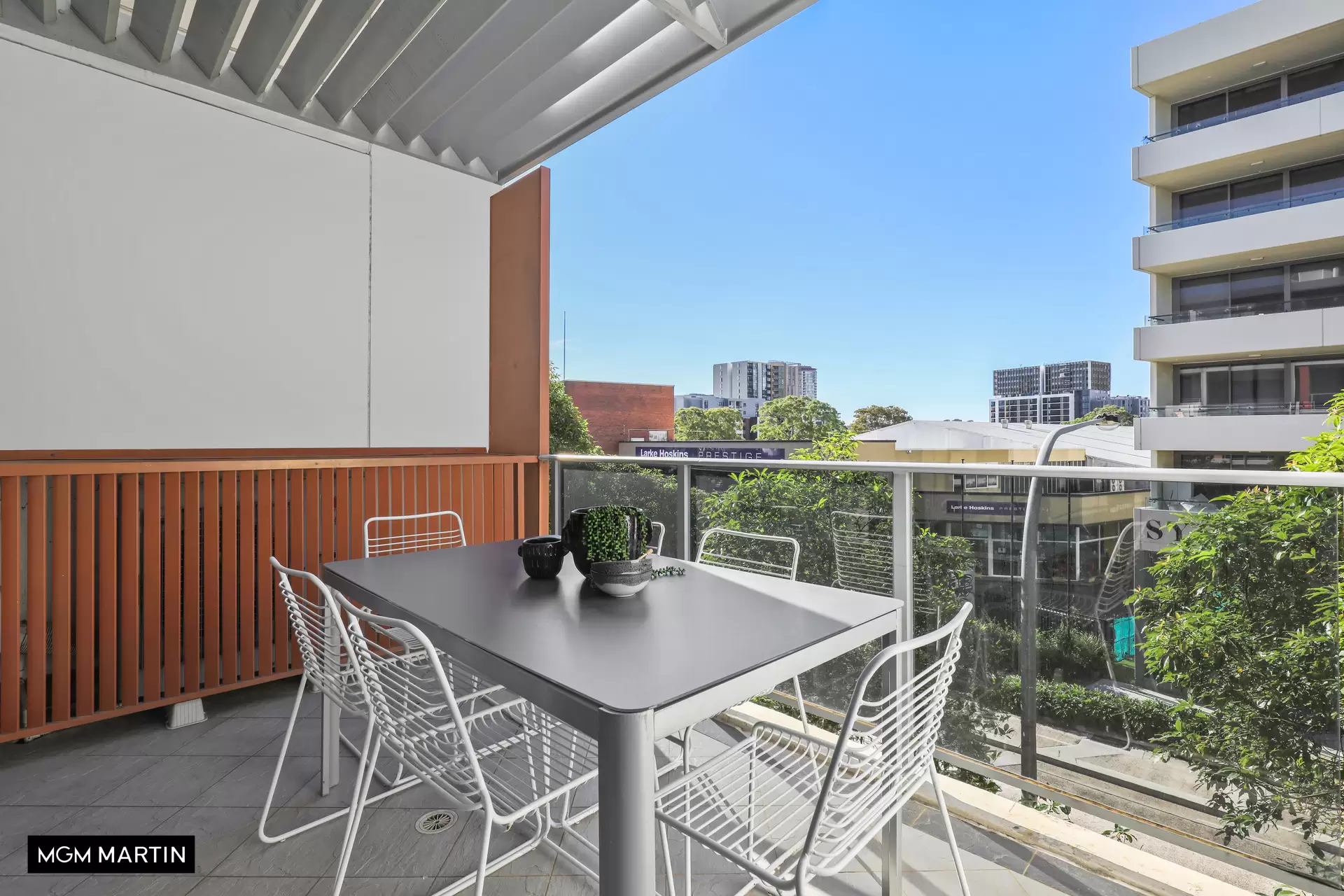 416/2 Spring Street, Rosebery Sold by MGM Martin - image 1