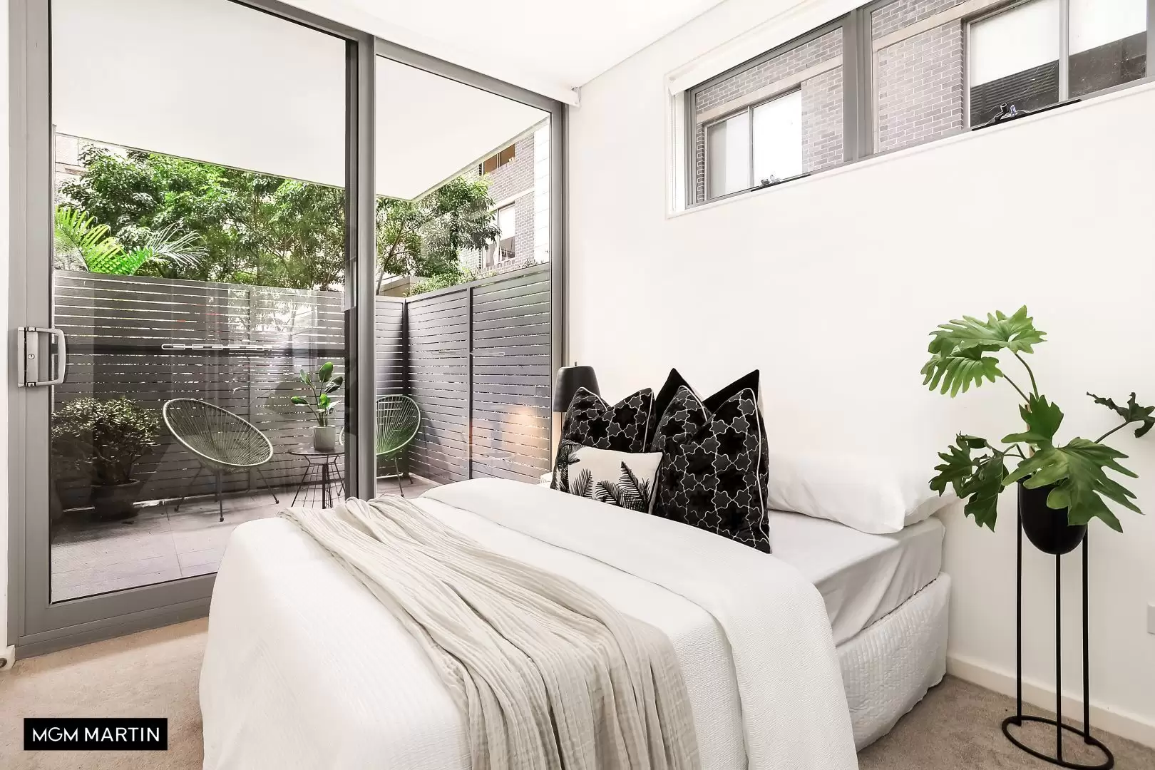 202/23 Rosebery Avenue, Rosebery Leased by MGM Martin - image 1