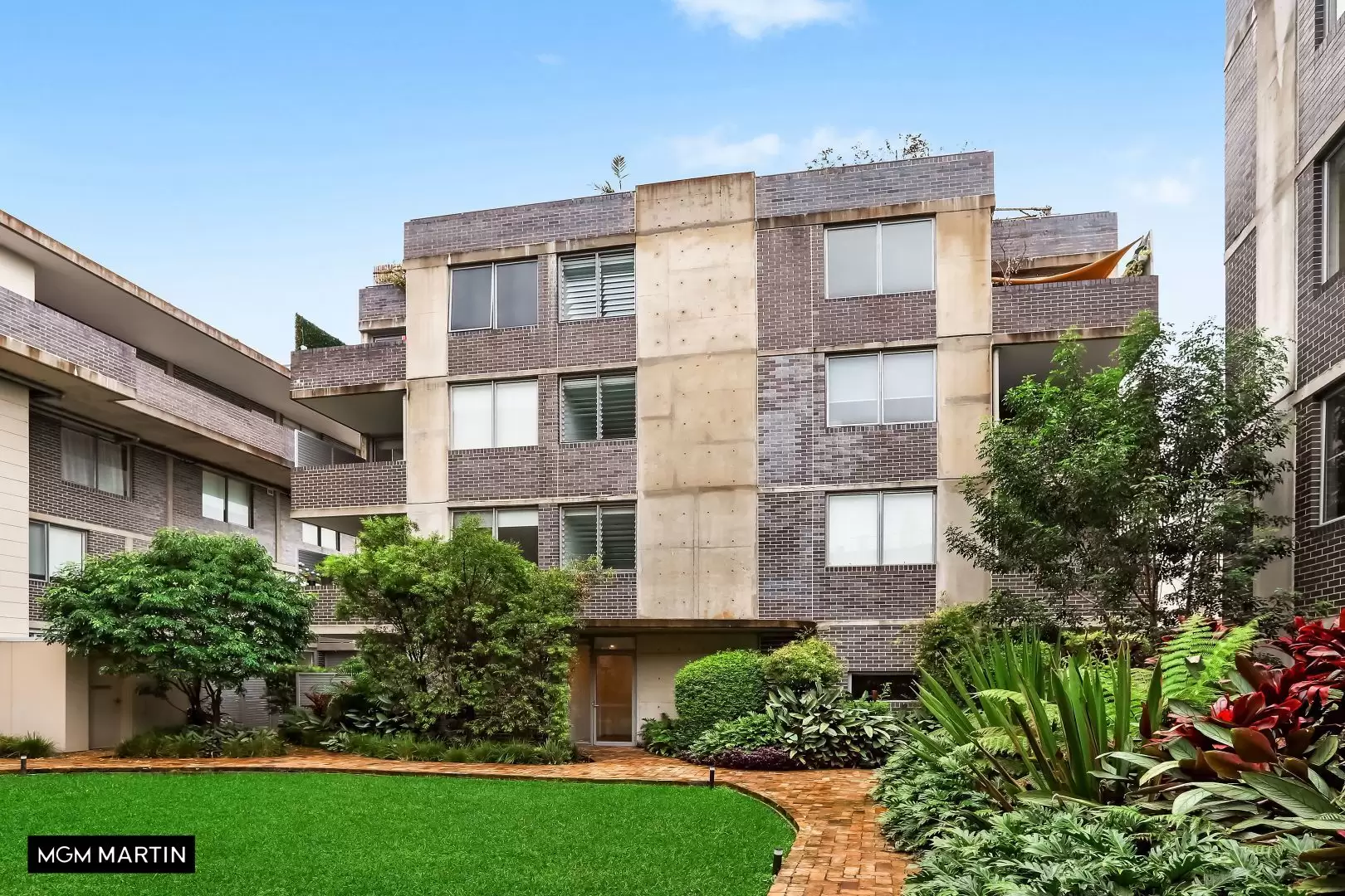 202/23 Rosebery Avenue, Rosebery Leased by MGM Martin - image 1