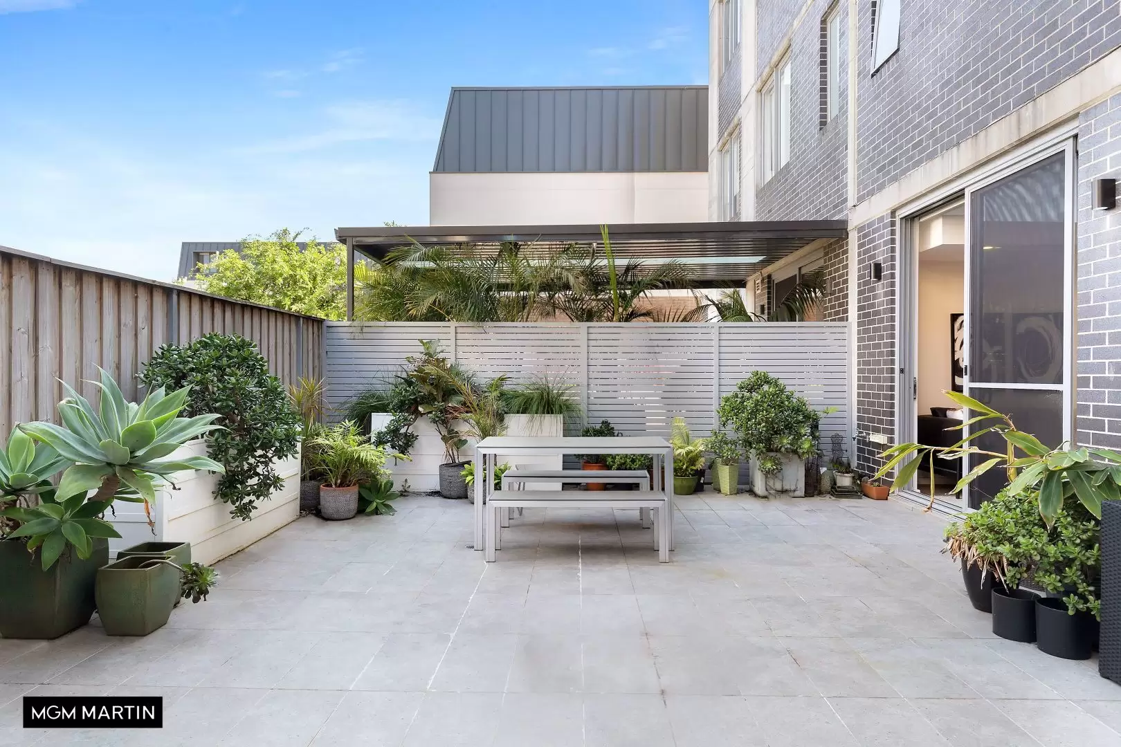 202/23 Rosebery Avenue, Rosebery Leased by MGM Martin - image 1