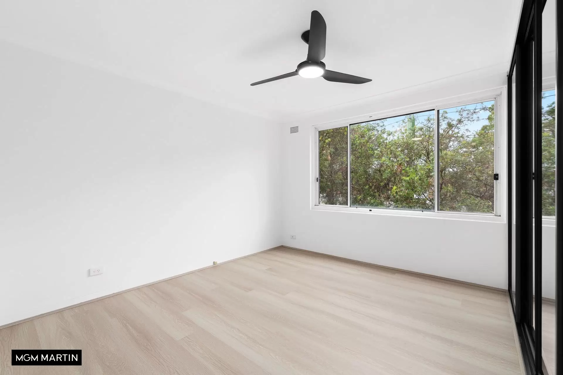4/289 Gardeners Road, Eastlakes Sold by MGM Martin - image 1