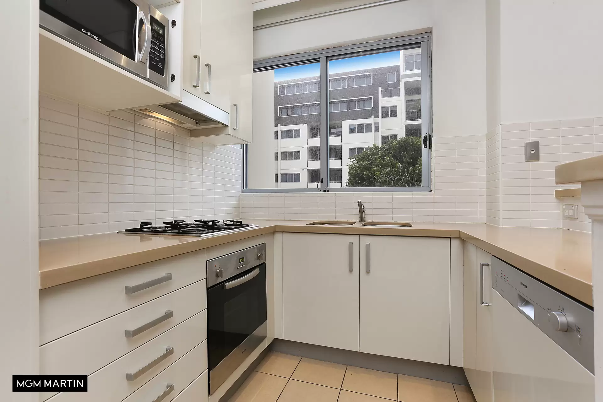 429/6 Spring Street, Rosebery Leased by MGM Martin - image 1