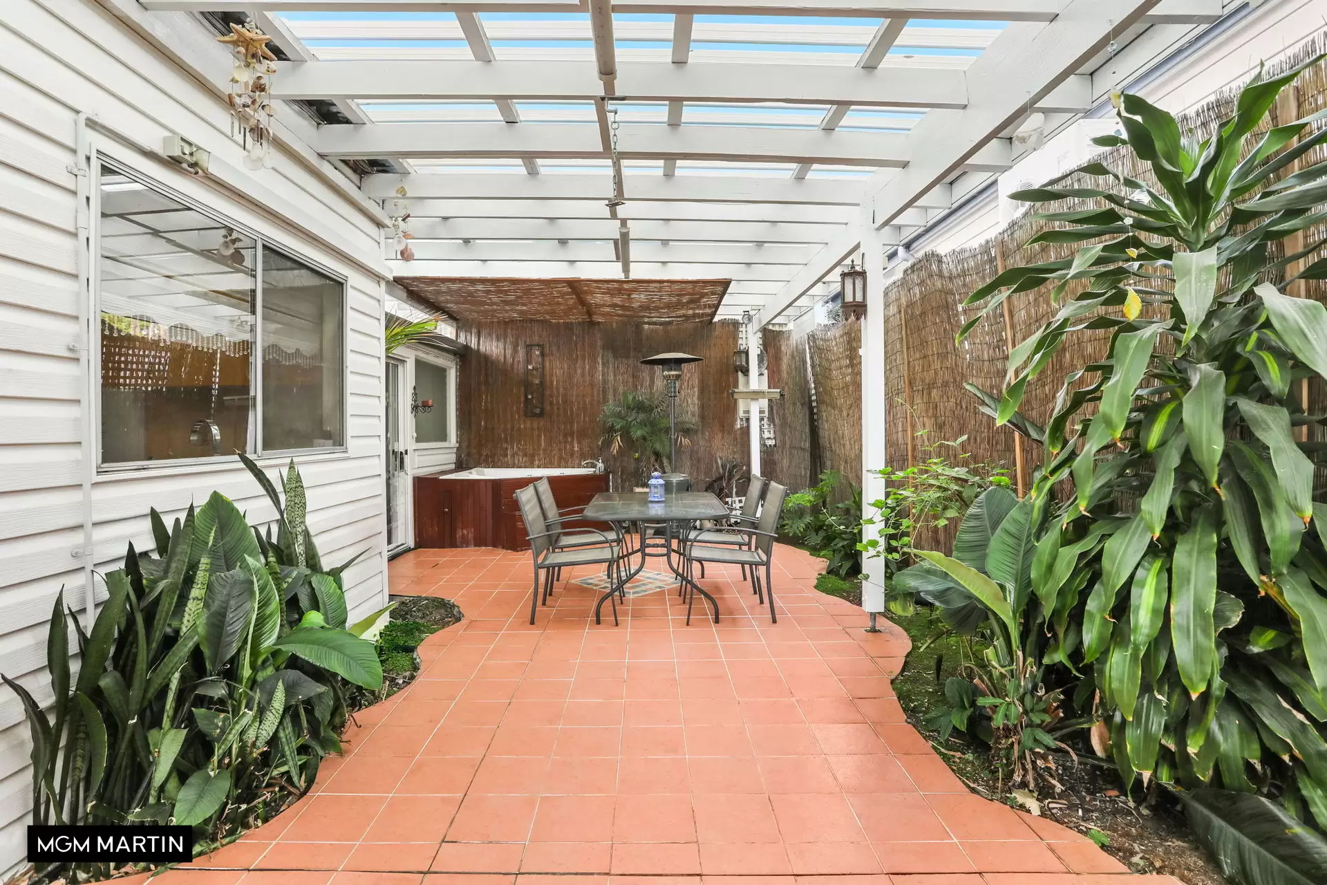 48 Frogmore Street, Mascot Leased by MGM Martin - image 1
