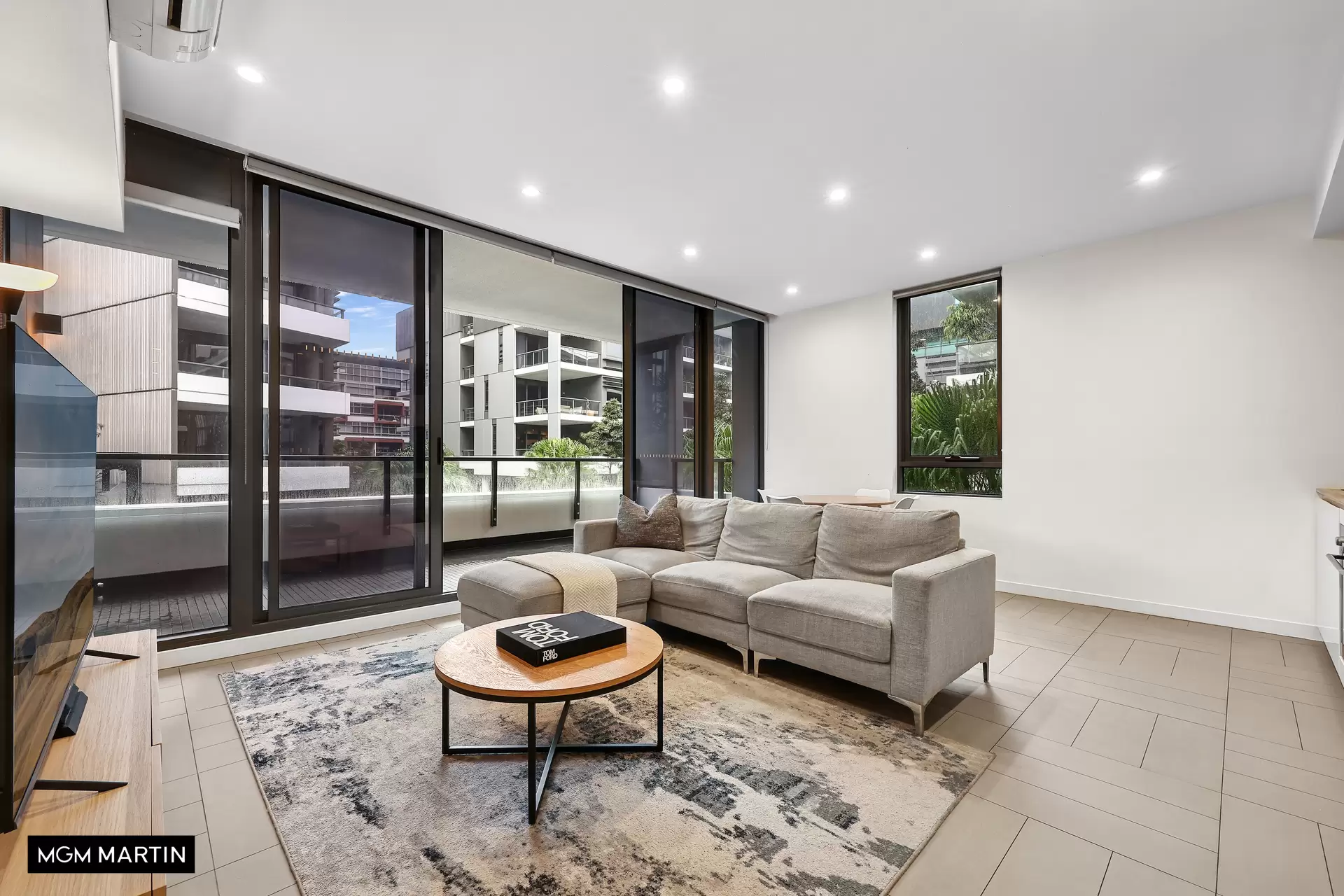 219/850 Bourke Street, Waterloo Sold by MGM Martin - image 1