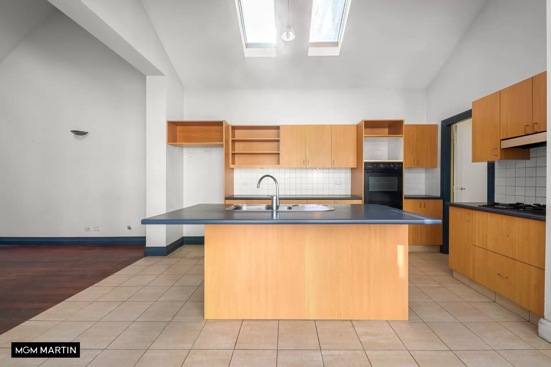 5 Bathurst Street, Woollahra Sold by MGM Martin - image 1