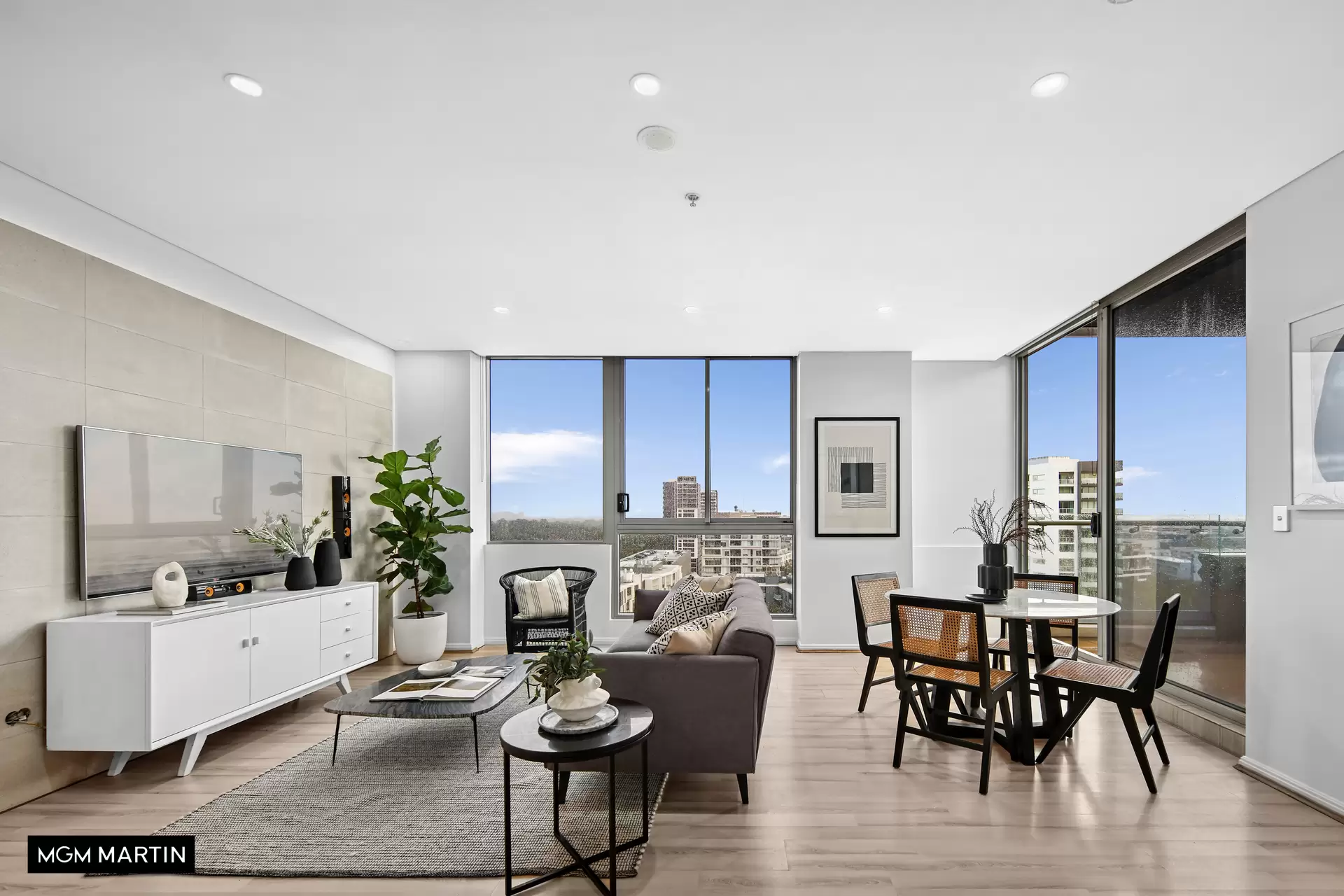 1502/20 Gadigal Avenue, Zetland Sold by MGM Martin - image 1