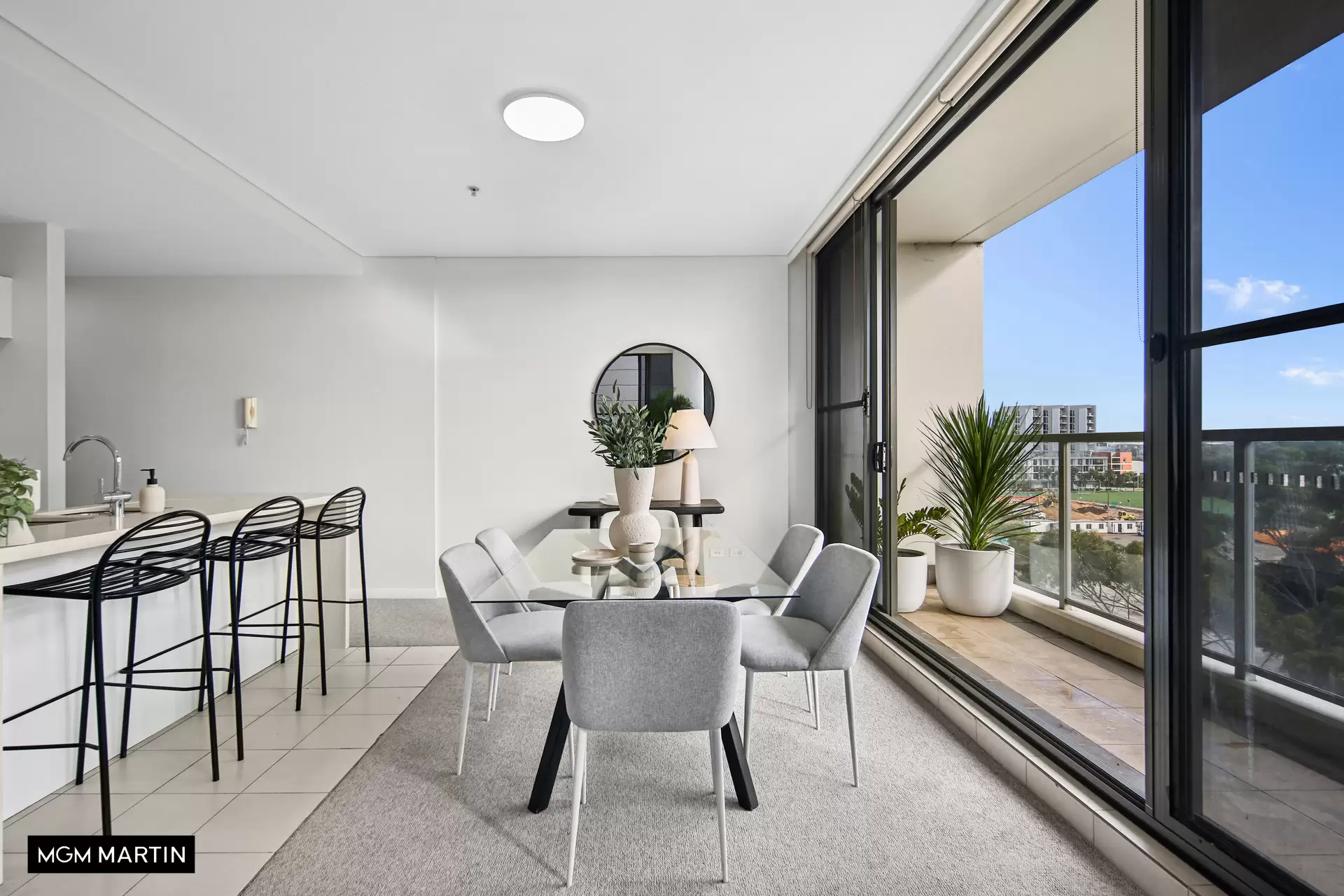 841/8 Ascot Avenue, Zetland Sold by MGM Martin - image 1