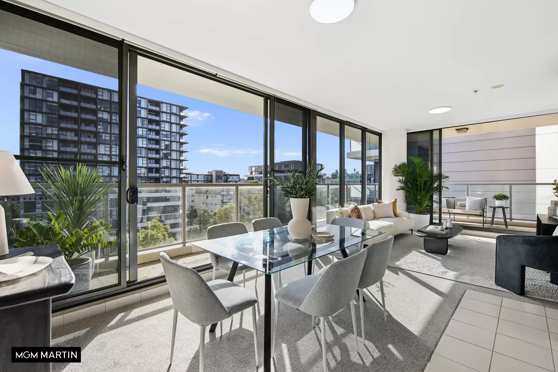 841/8 Ascot Avenue, Zetland Sold by MGM Martin - image 1