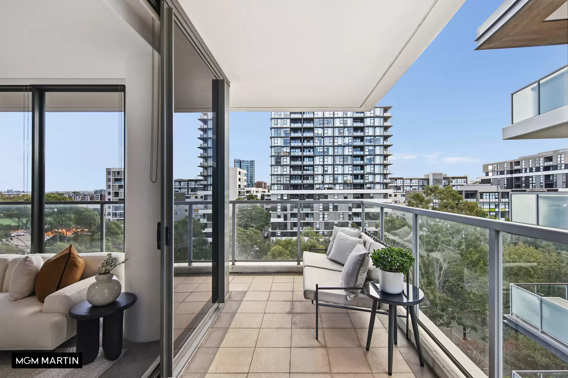 841/8 Ascot Avenue, Zetland Sold by MGM Martin - image 1