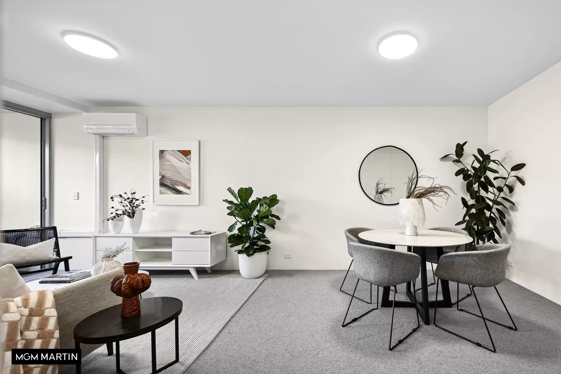 13/3 Victoria Park Parade, Zetland Sold by MGM Martin - image 1