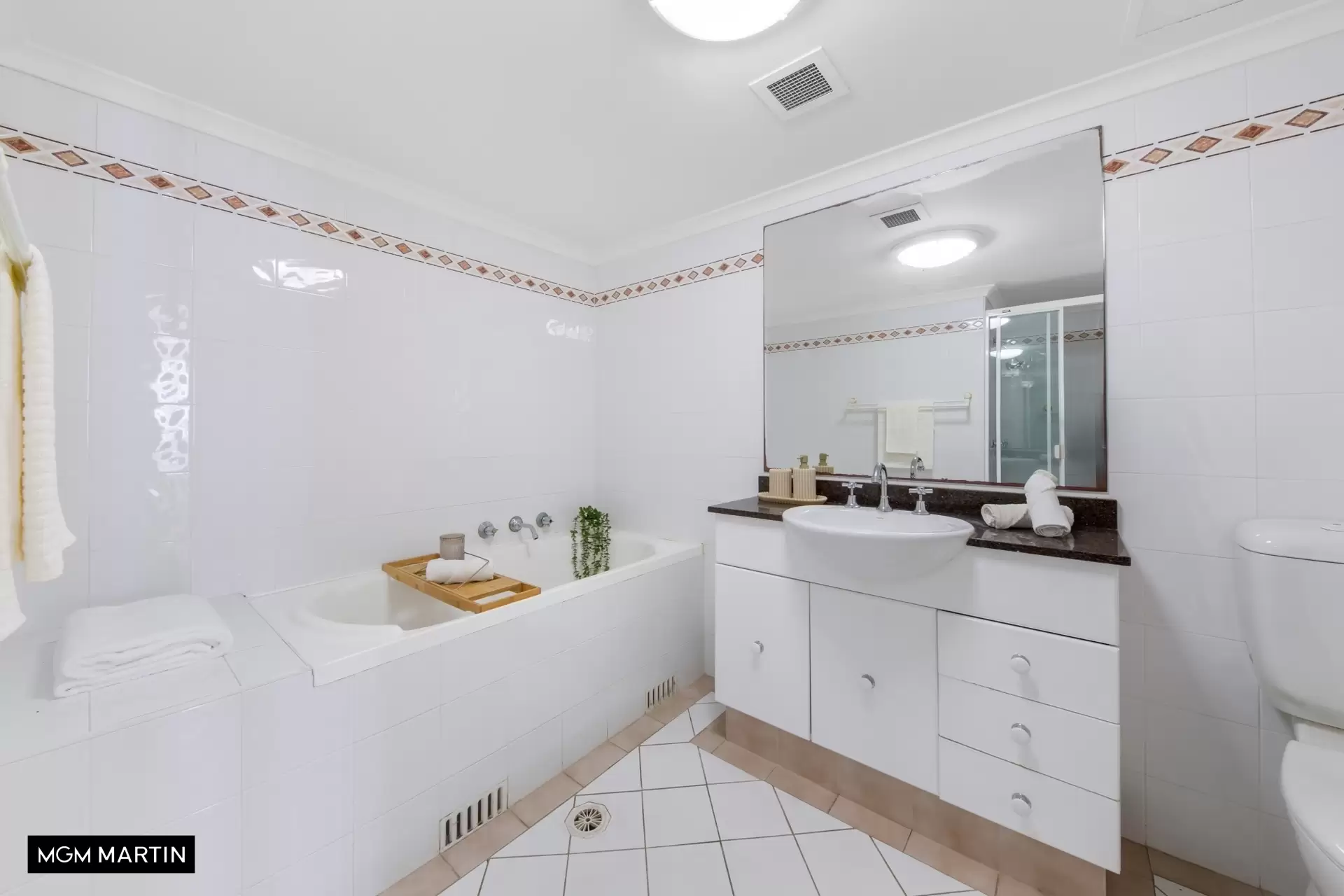478/83-93 Dalmeny Avenue, Rosebery Sold by MGM Martin - image 1