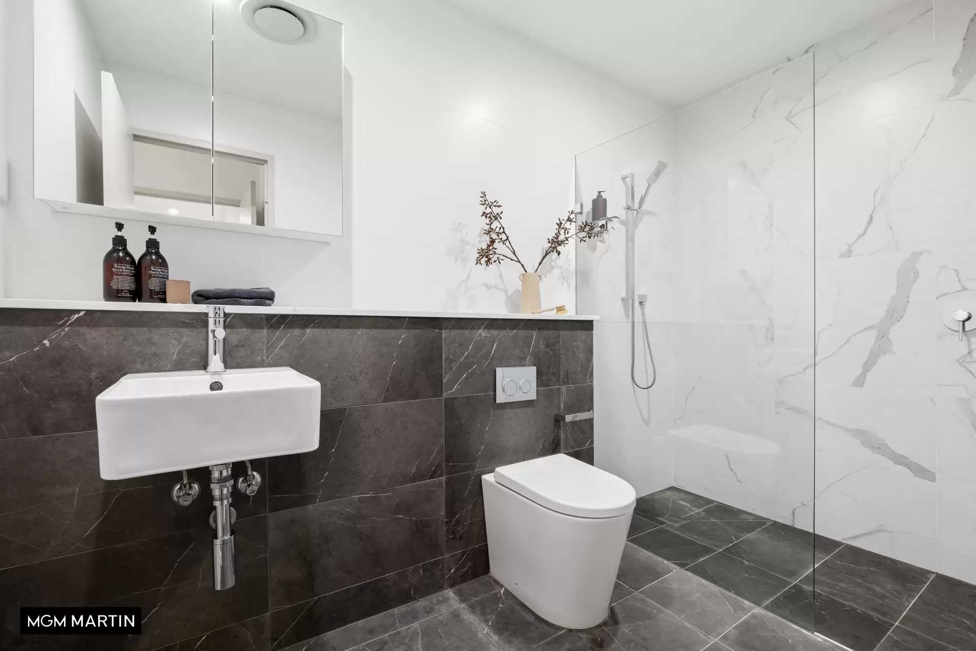 G02/8 Amelia Street, Waterloo Sold by MGM Martin - image 1