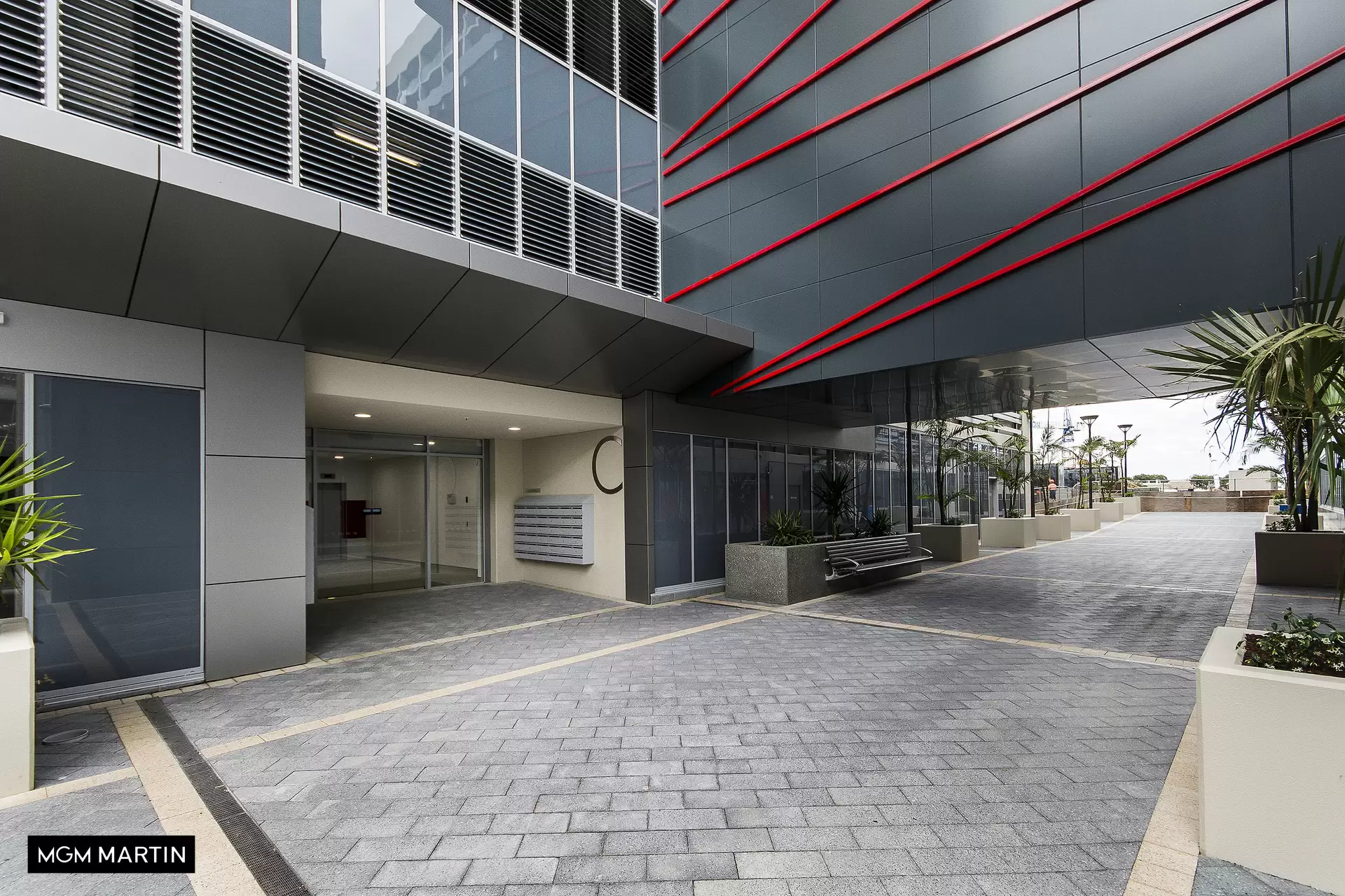 907C/8 Bourke Street, Mascot Leased by MGM Martin - image 1