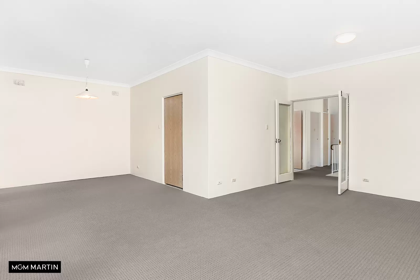 2/54 Mascot Drive, Eastlakes Leased by MGM Martin - image 1