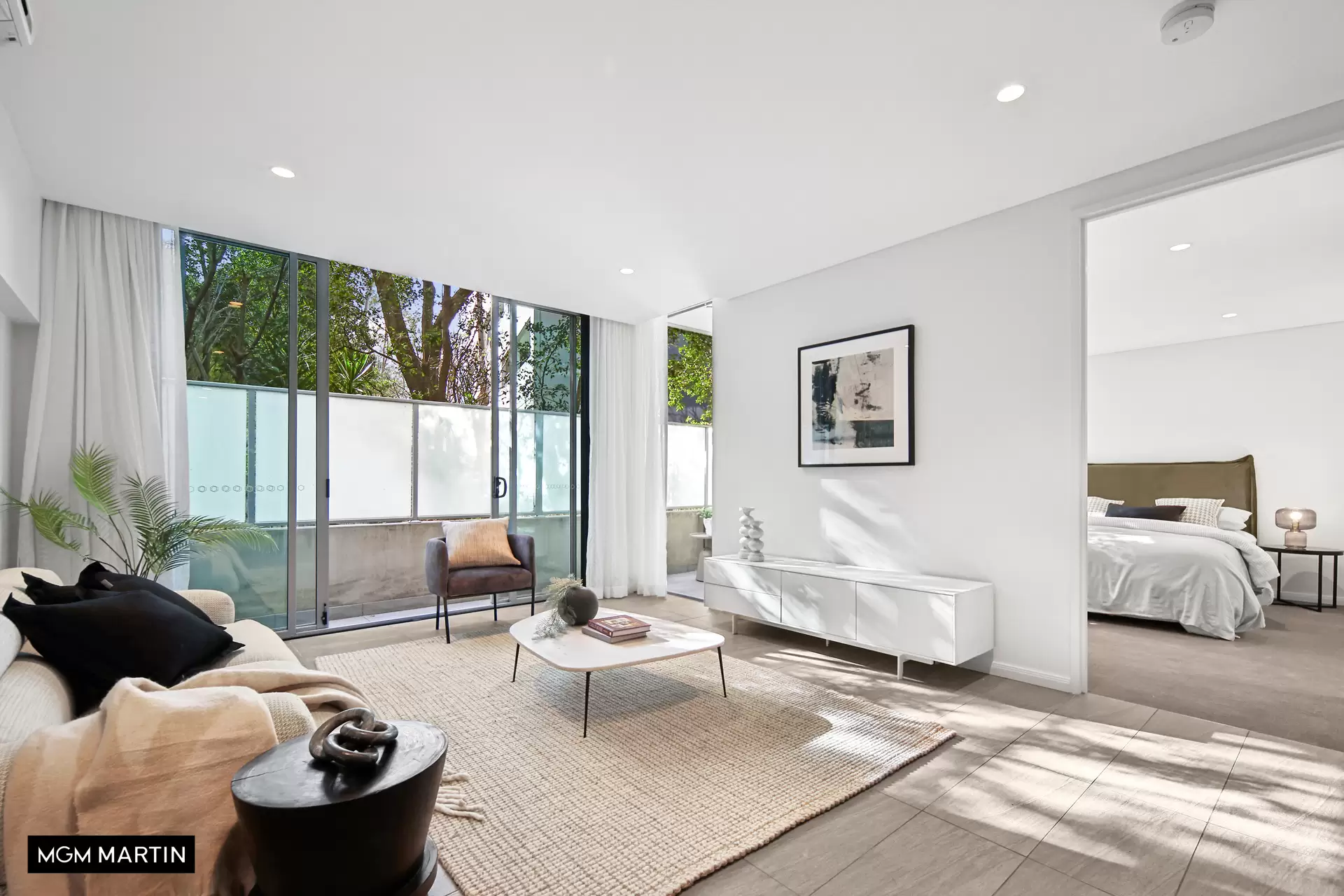 15/27-41 Wyndham Street, Alexandria Sold by MGM Martin - image 1