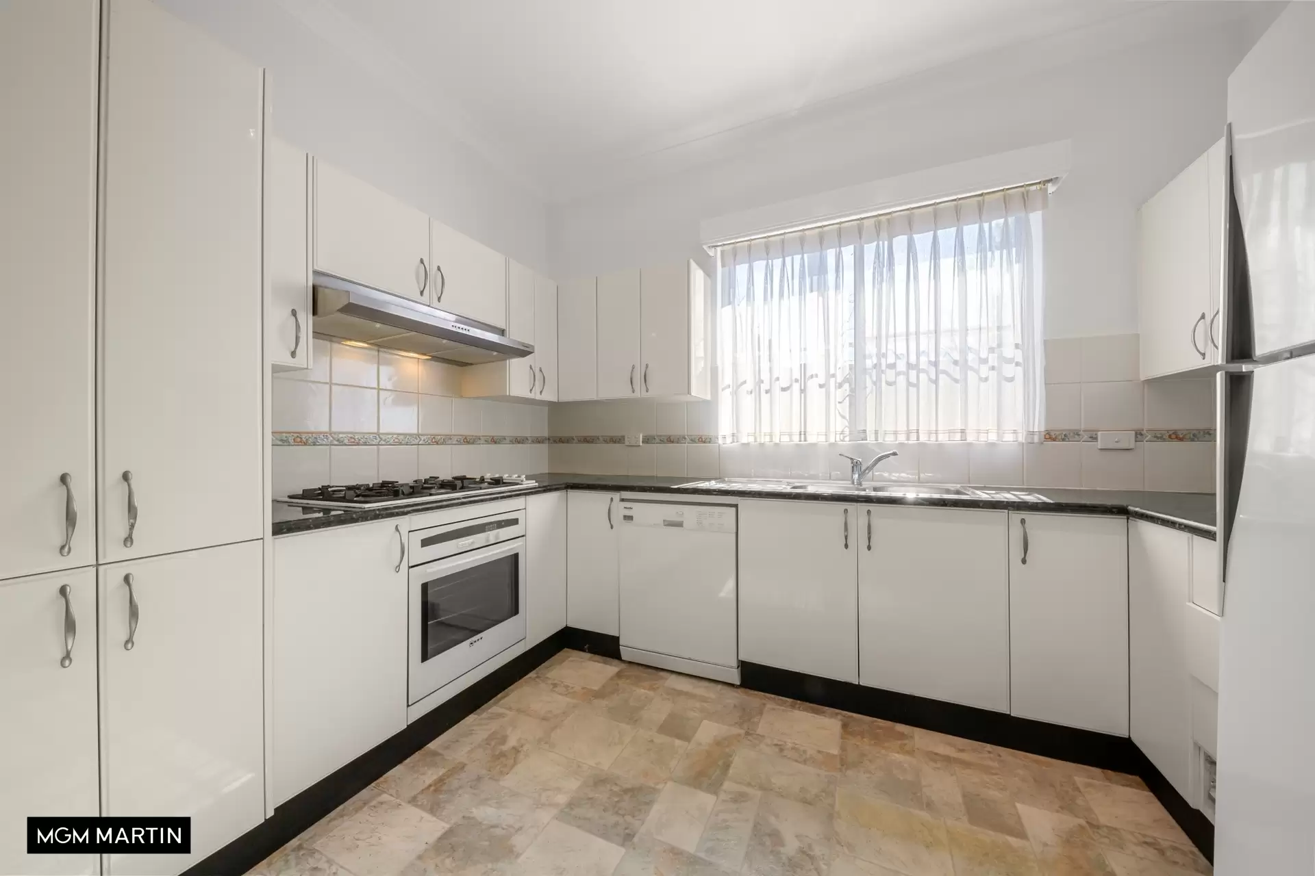 31 Florence Avenue, Eastlakes Sold by MGM Martin - image 1