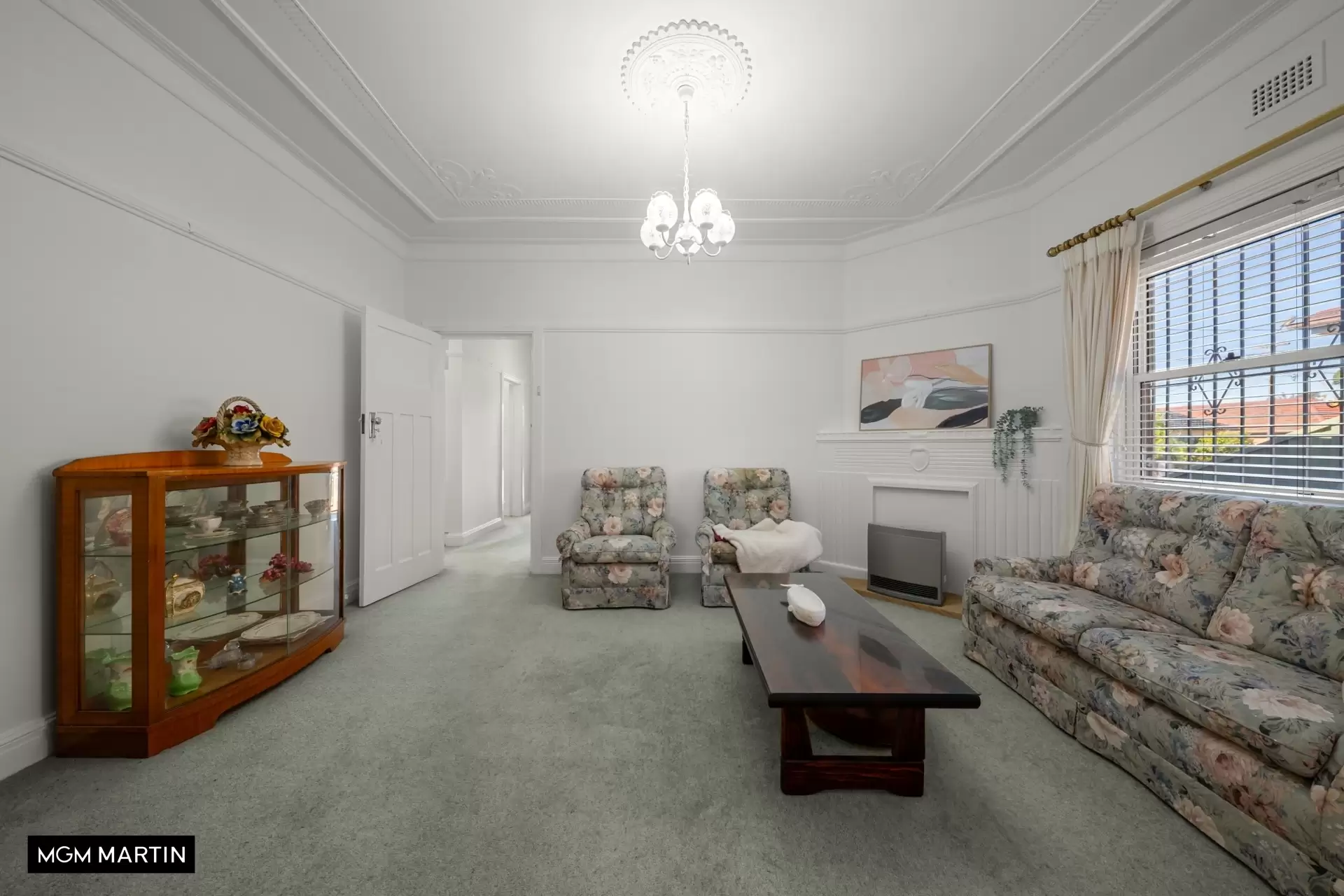 31 Florence Avenue, Eastlakes Sold by MGM Martin - image 1