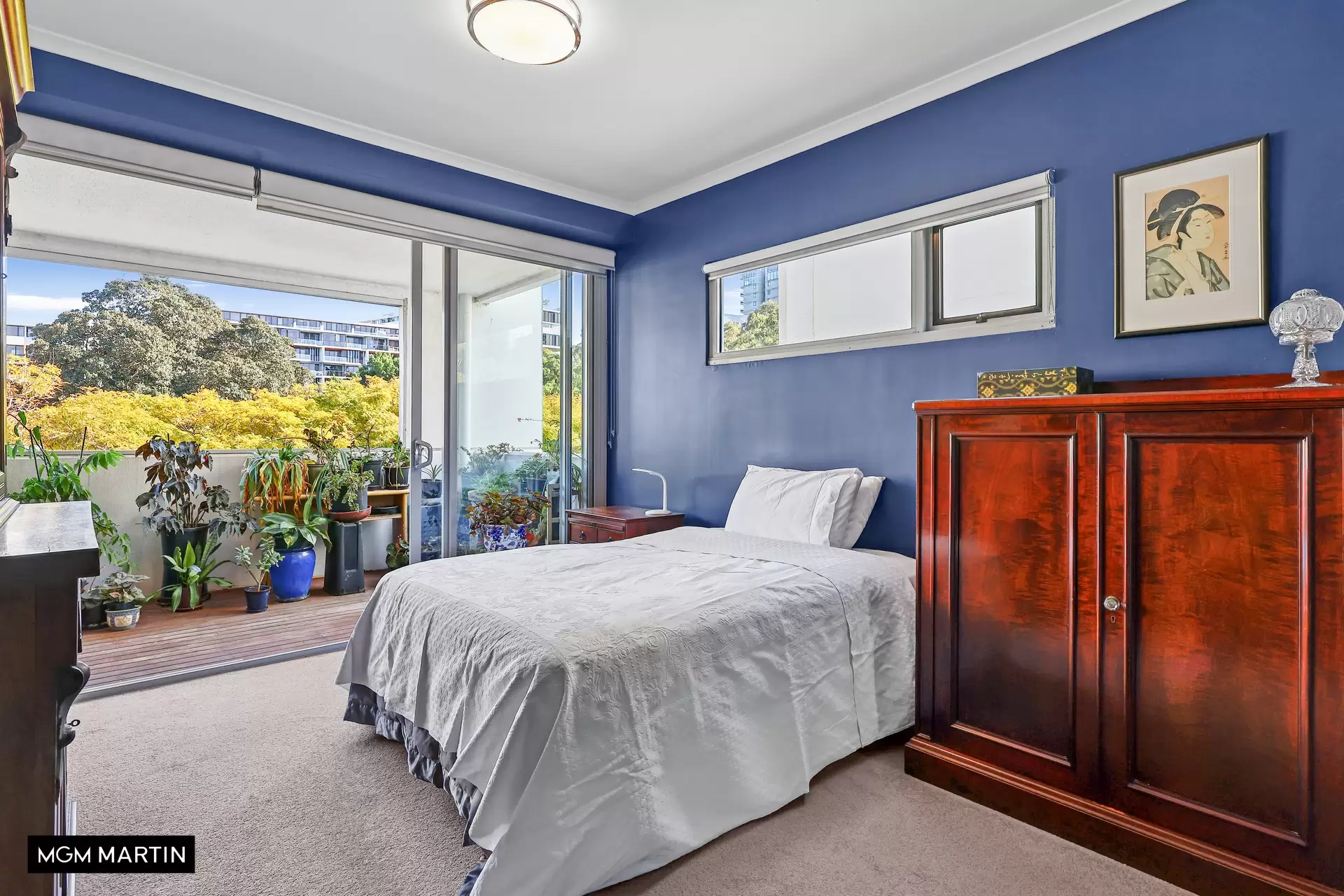 31/4 Grandstand Parade, Zetland Sold by MGM Martin - image 1