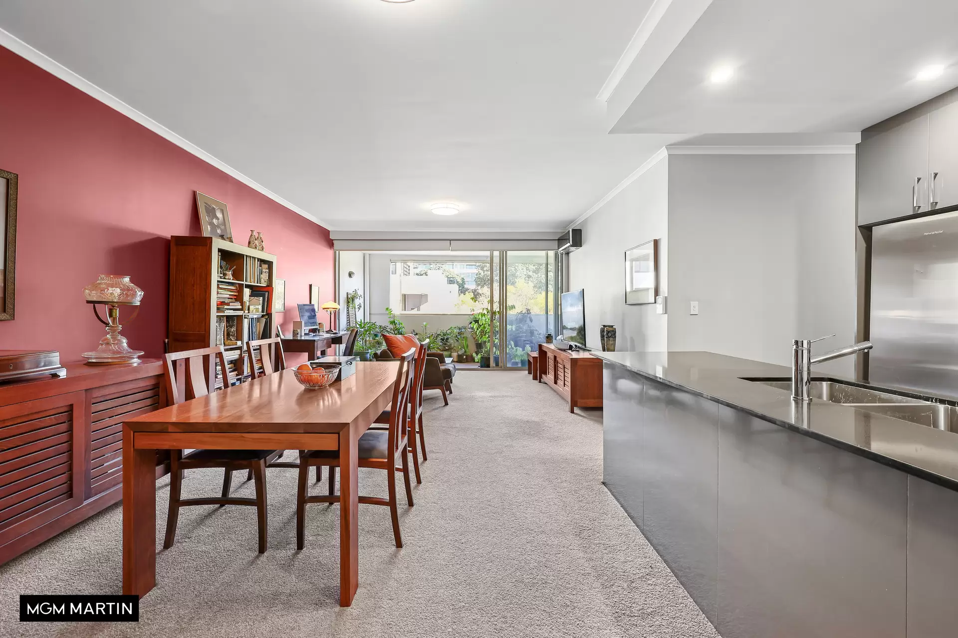 31/4 Grandstand Parade, Zetland Sold by MGM Martin - image 1
