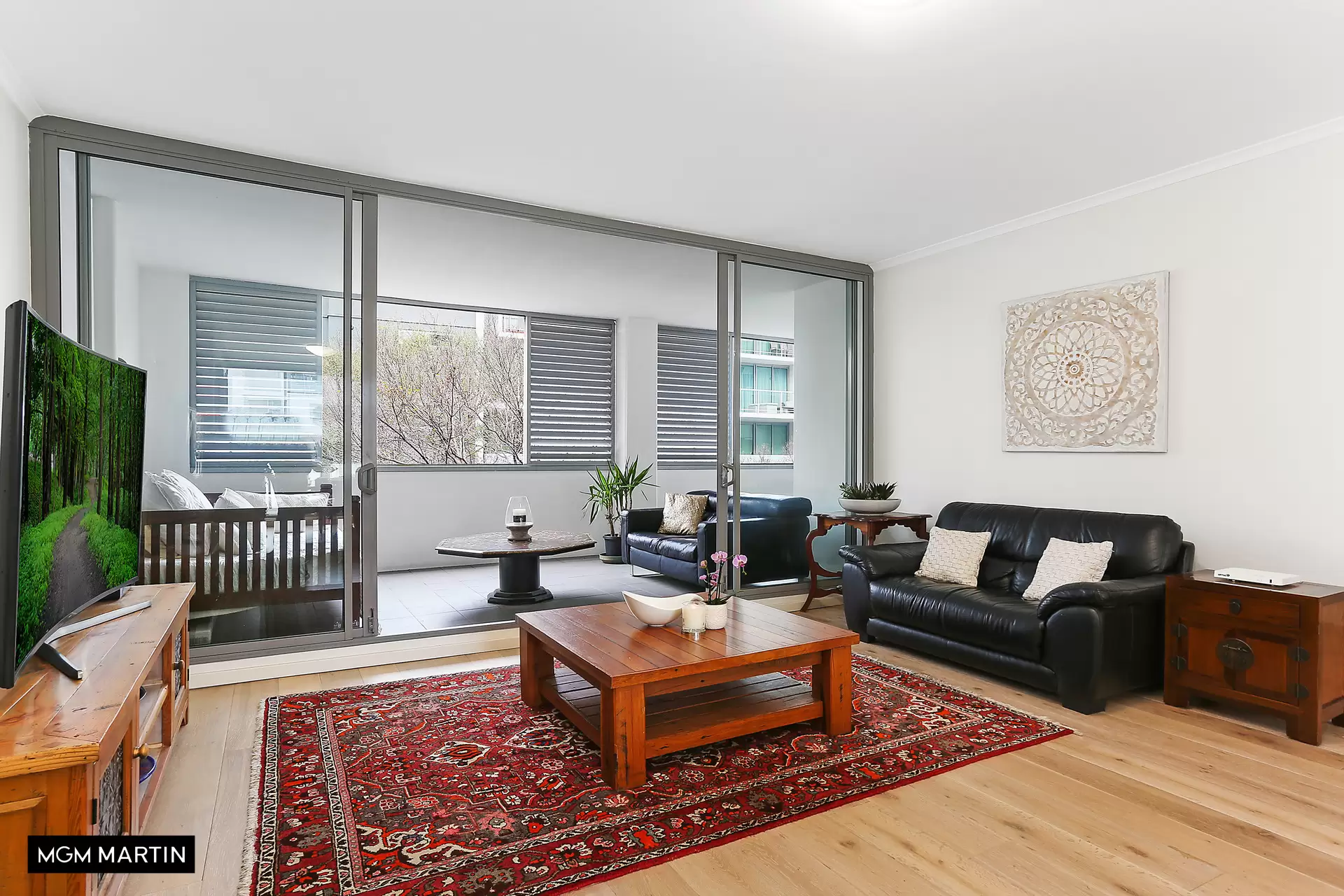 15/11 Grandstand Parade, Zetland Leased by MGM Martin - image 1