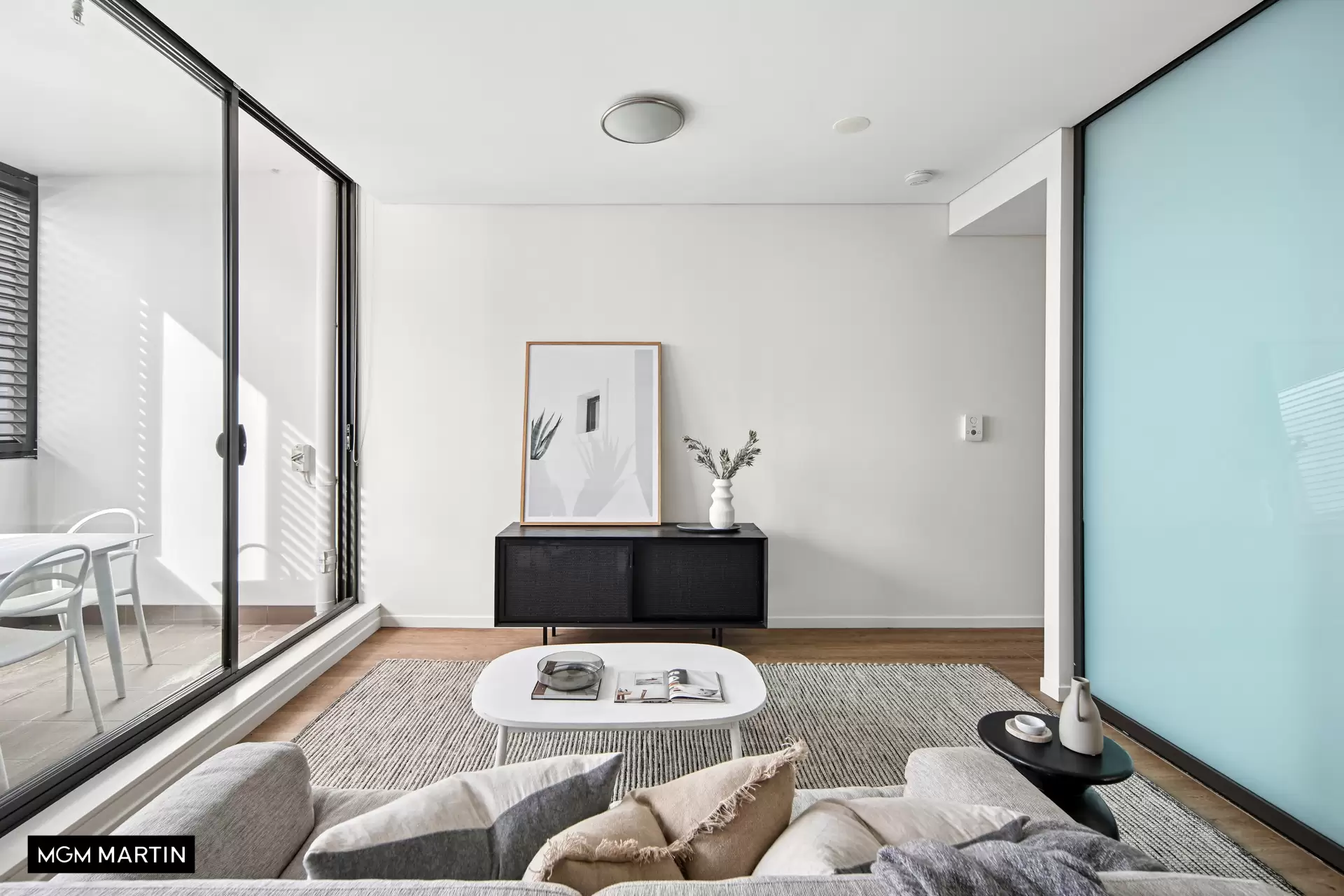 1024/5 O'Dea Avenue, Zetland Sold by MGM Martin - image 1