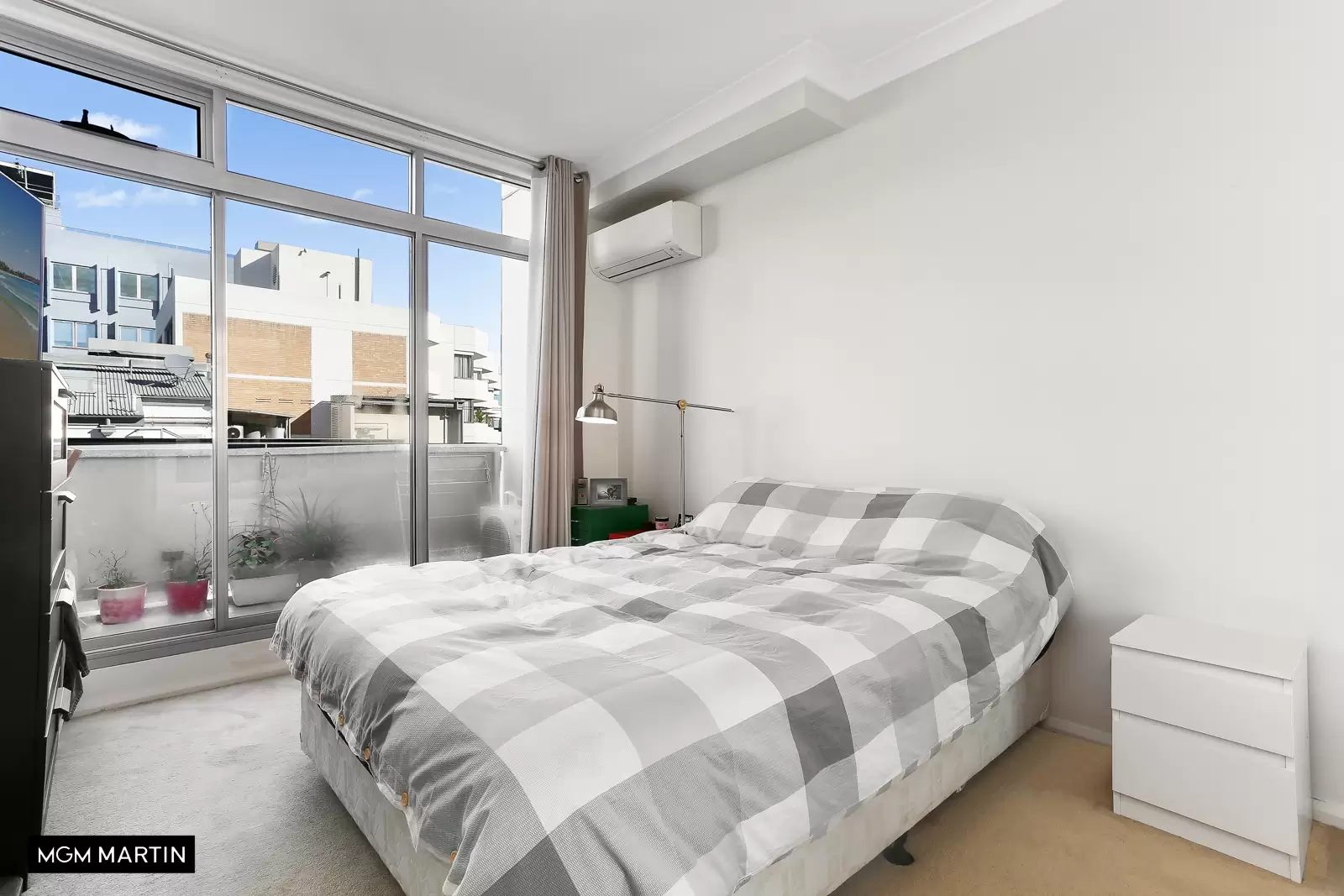 97/6-18 Poplar Street, Surry Hills Leased by MGM Martin - image 1