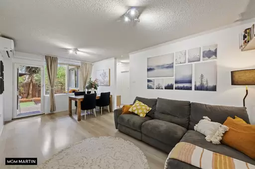 3/10 Evans Avenue, Eastlakes Sold by MGM Martin