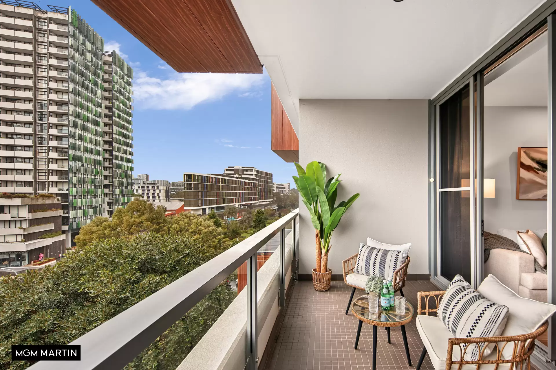 39/1 Thread Lane, Waterloo Sold by MGM Martin - image 1