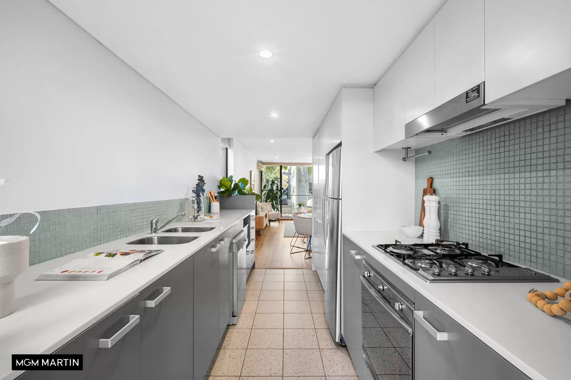 11/102 Joynton Avenue, Zetland Leased by MGM Martin - image 1