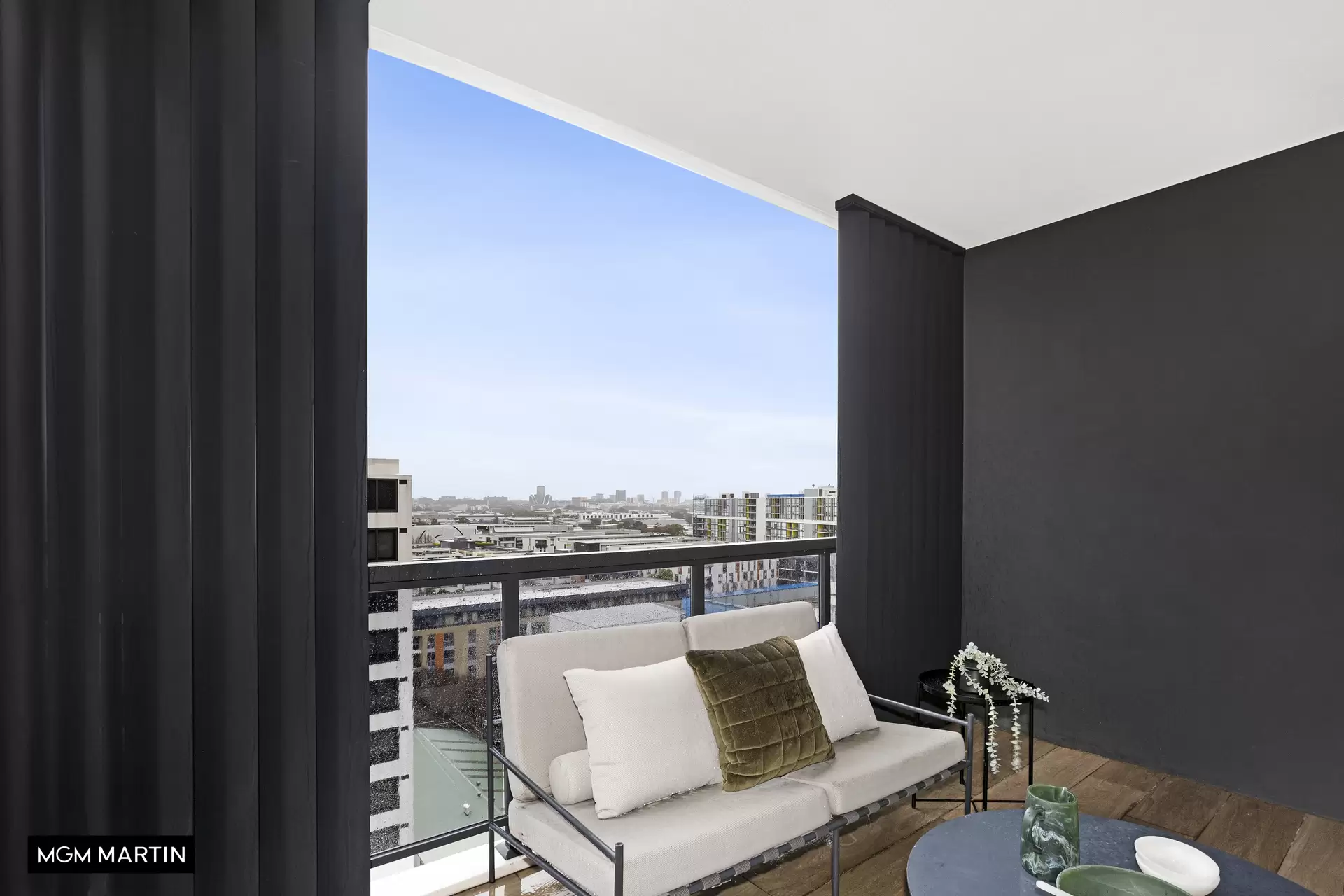 1207/22 John Street, Mascot Sold by MGM Martin - image 1