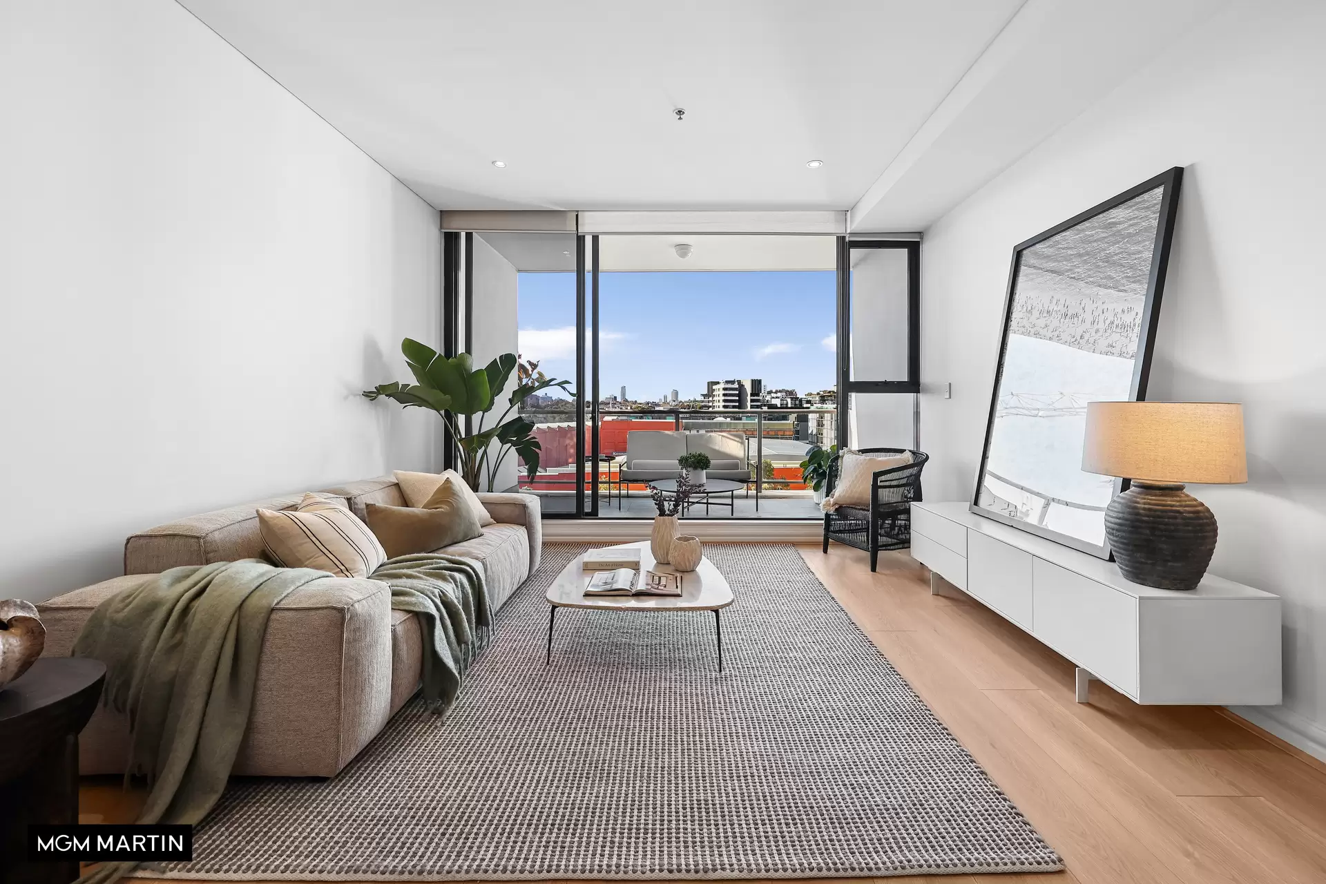 811/15 Joynton Avenue, Zetland Sold by MGM Martin - image 1
