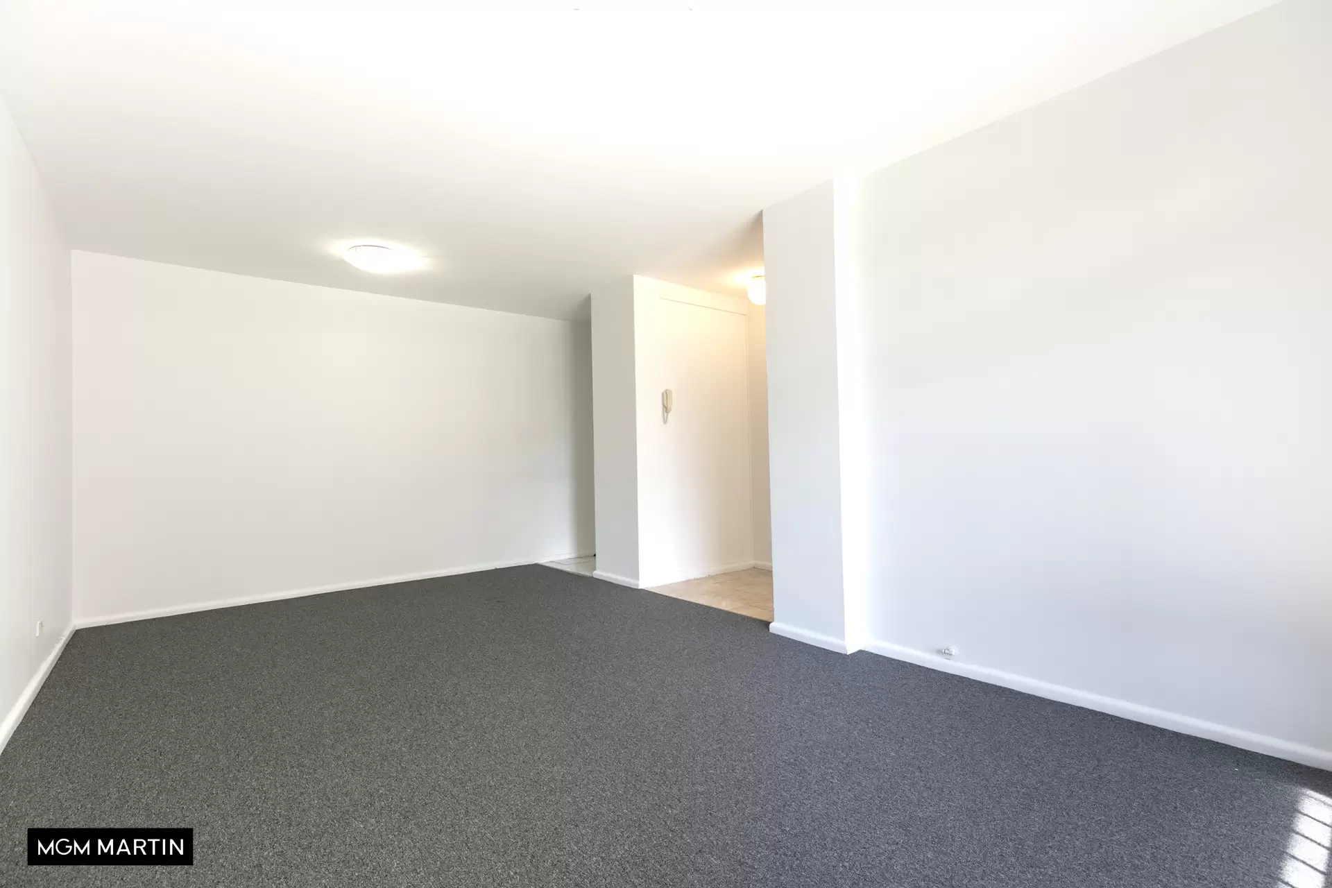 1/14 Barber Avenue, Eastlakes Leased by MGM Martin - image 1