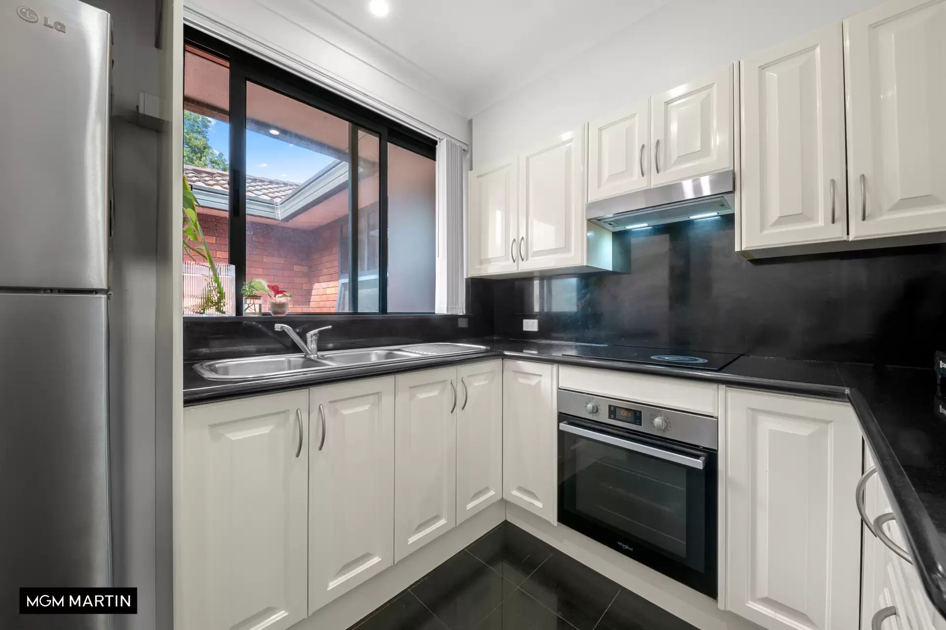 23/291 Gardeners Road, Eastlakes Sold by MGM Martin - image 1