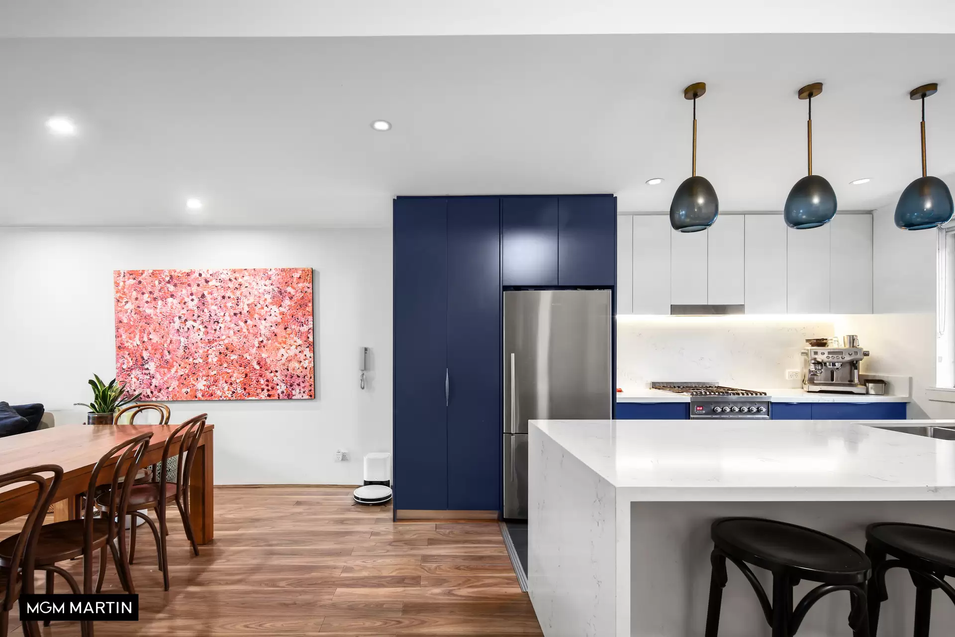 2/2 Leyland Grove, Zetland Leased by MGM Martin - image 1