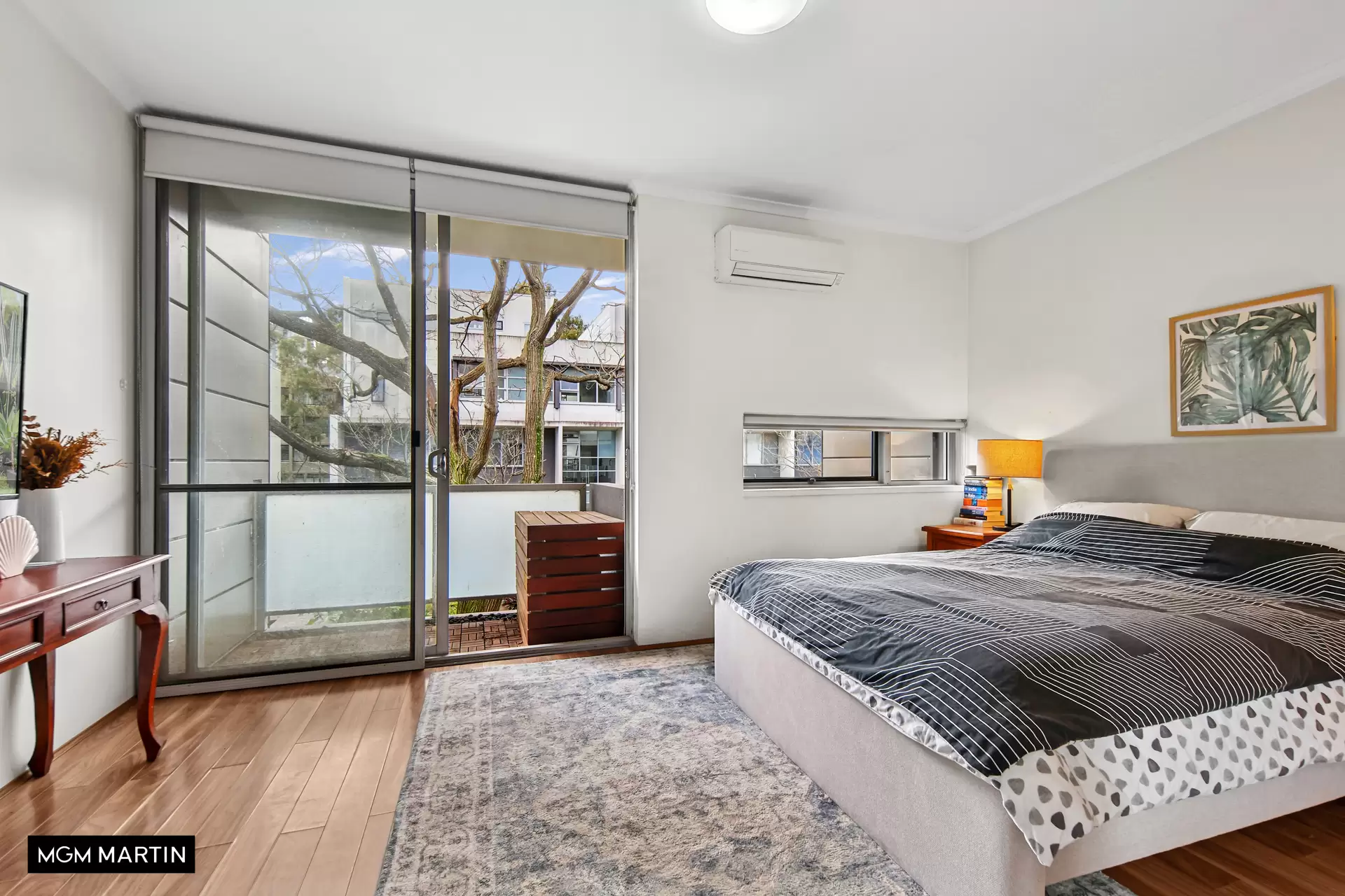 2/2 Leyland Grove, Zetland Leased by MGM Martin - image 1