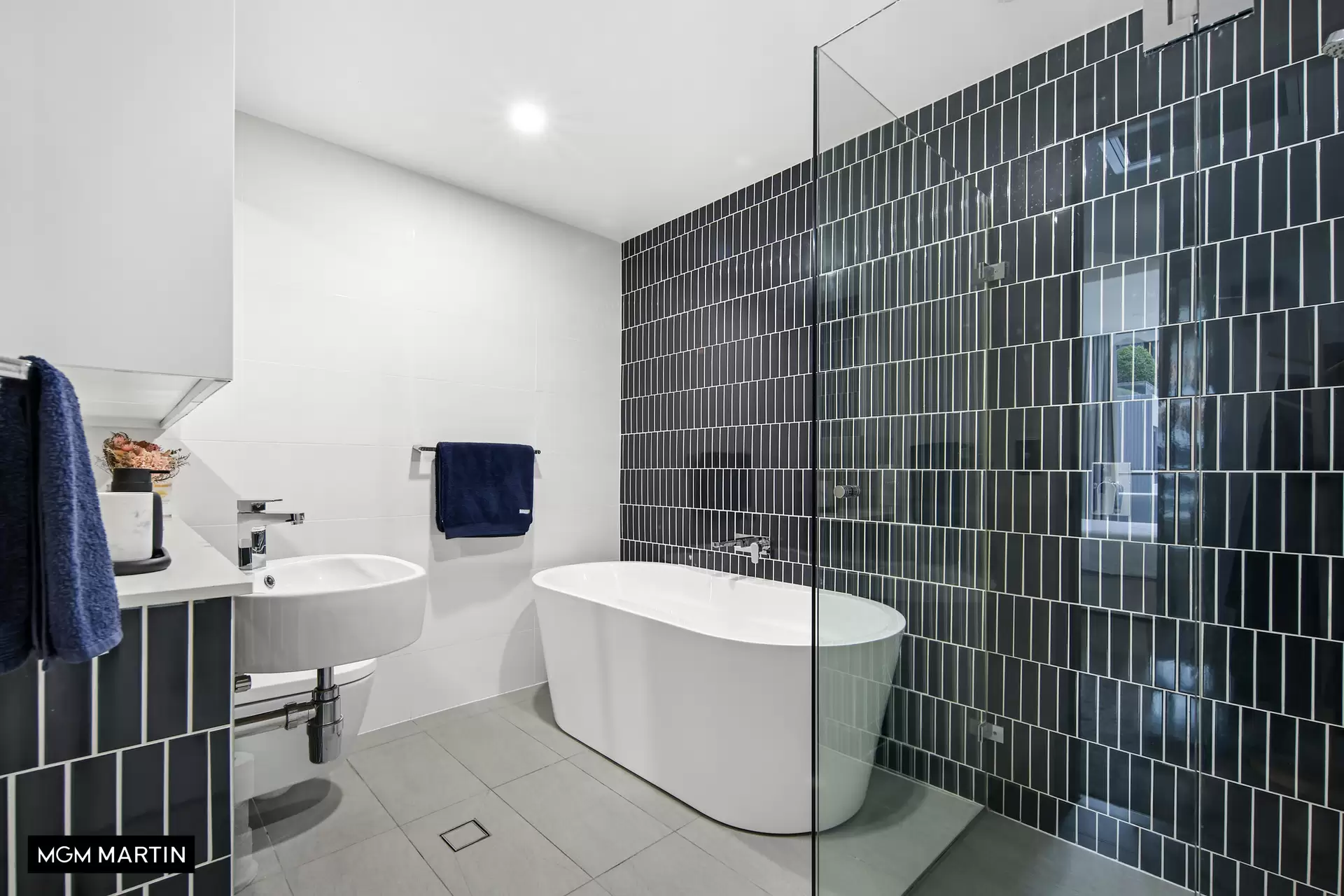 316/25 Rothschild Avenue, Rosebery Sold by MGM Martin - image 1