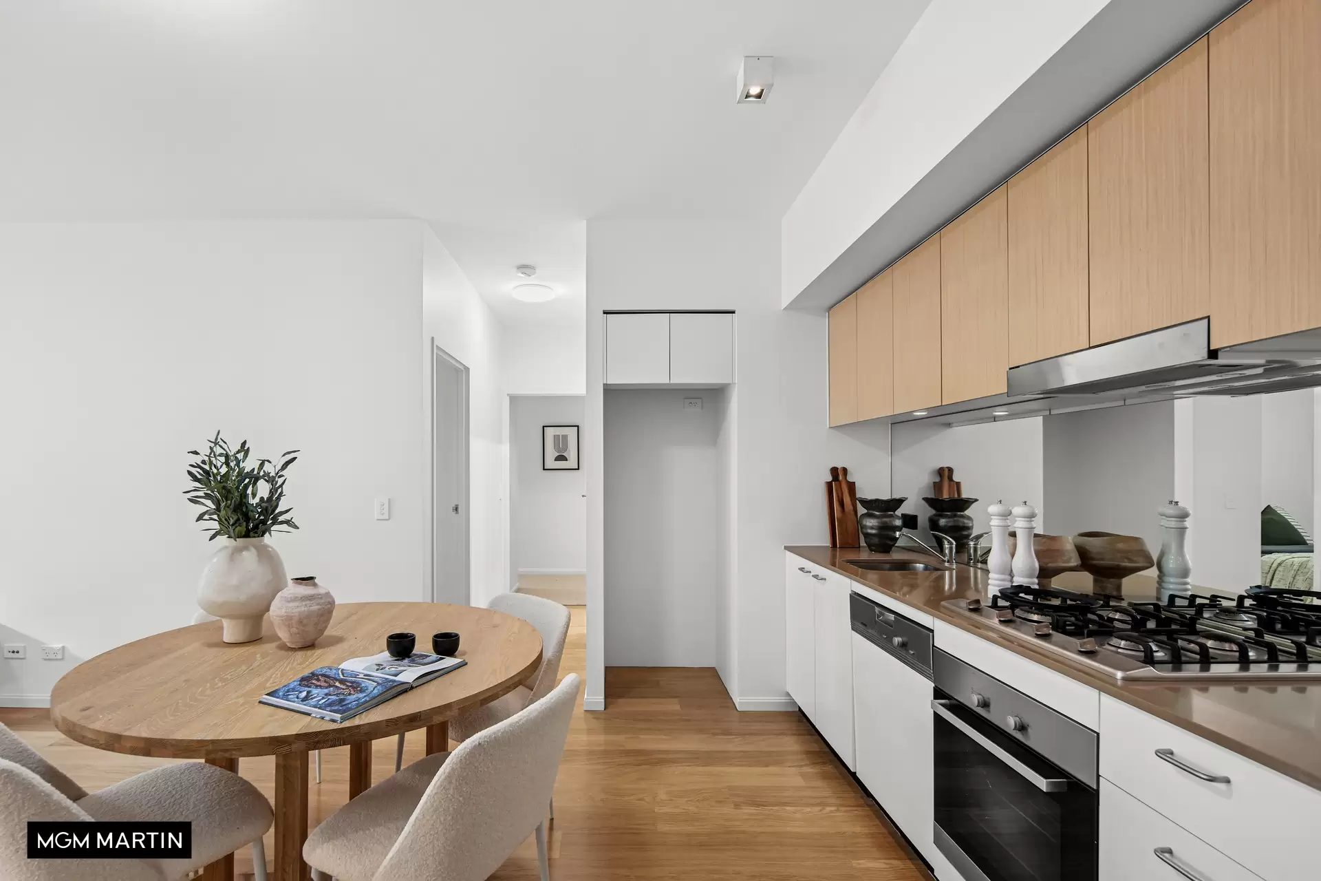 210/17 Gadigal Avenue, Zetland Sold by MGM Martin - image 1