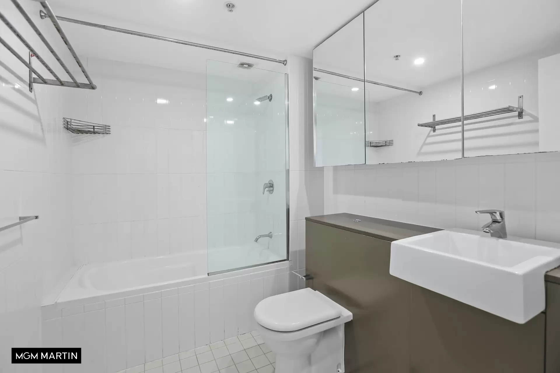 93/22 Gadigal Avenue, Zetland Leased by MGM Martin - image 1