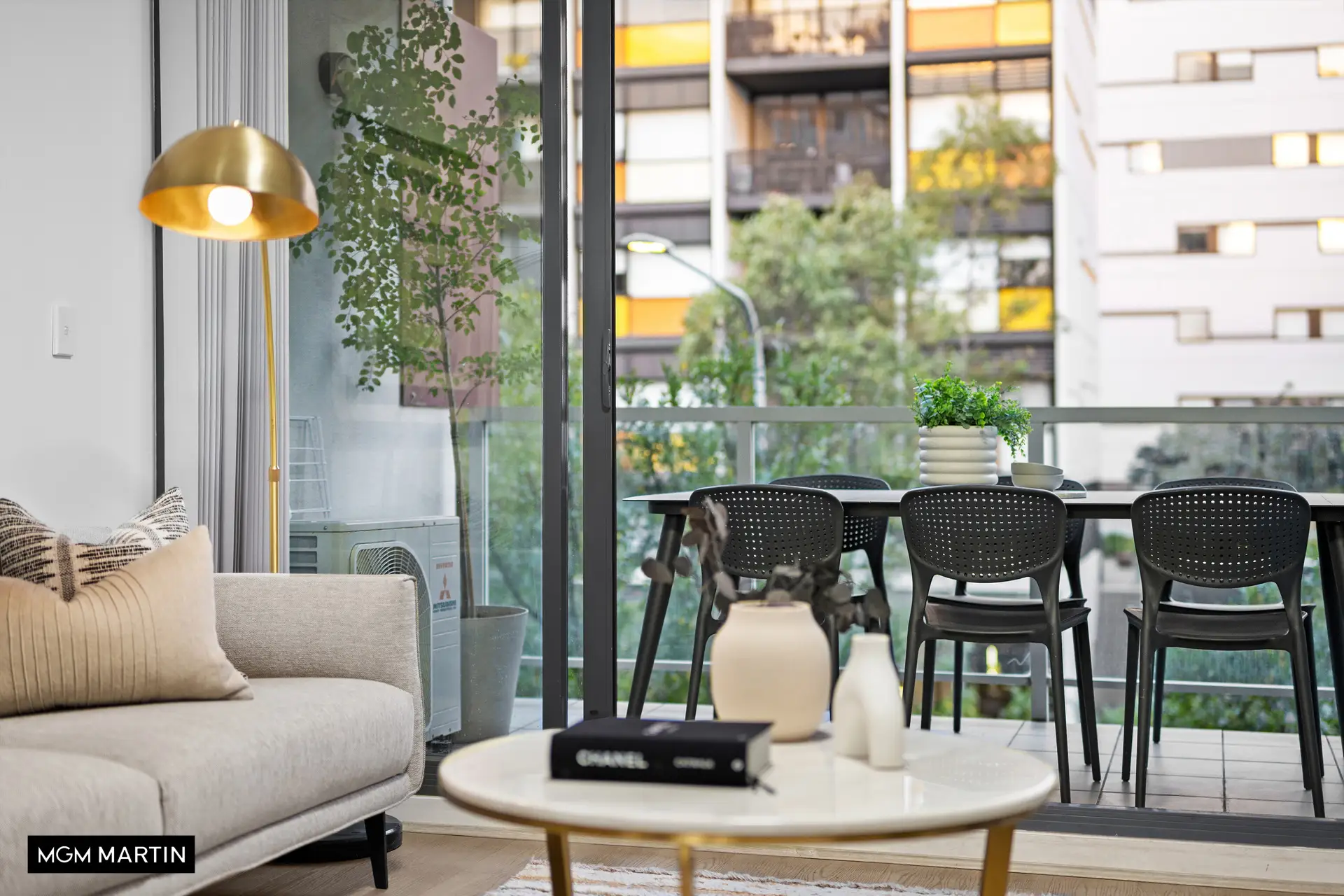 11/7 Victoria Park Parade, Zetland Sold by MGM Martin - image 1