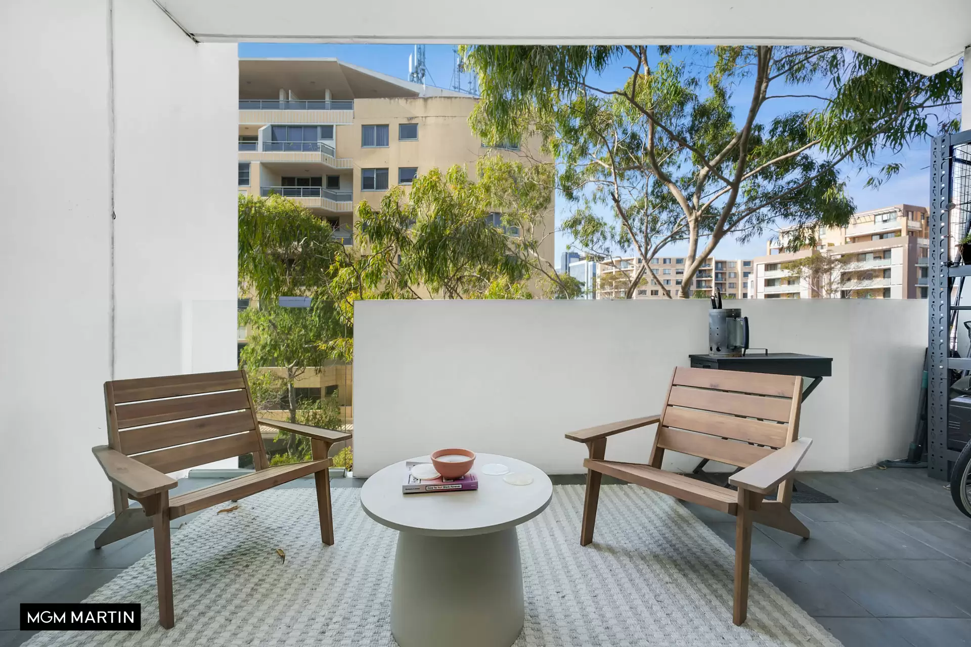 216/717 Anzac Parade, Maroubra Leased by MGM Martin - image 1