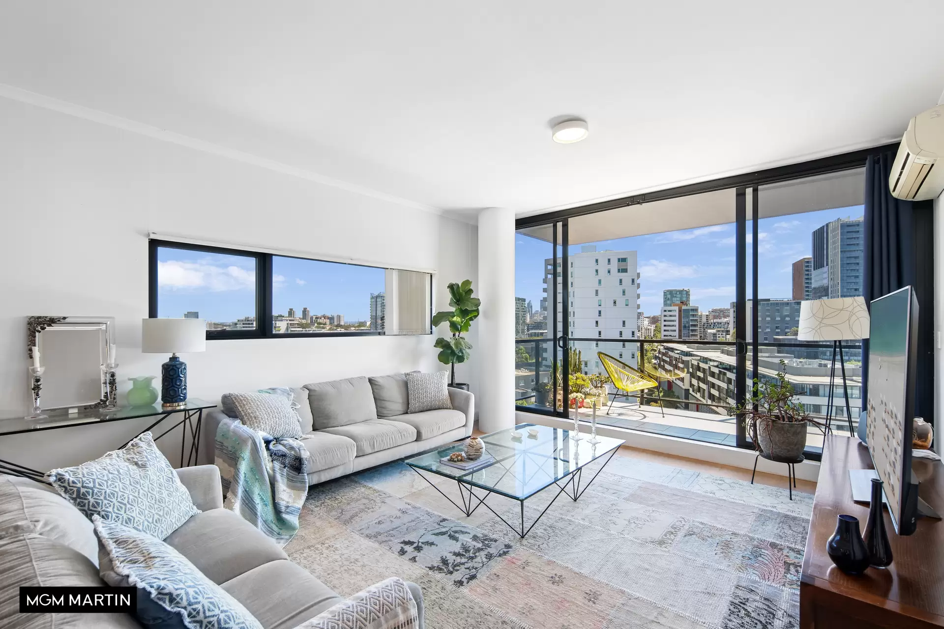 94/3 Defries Avenue, Zetland Sold by MGM Martin - image 1