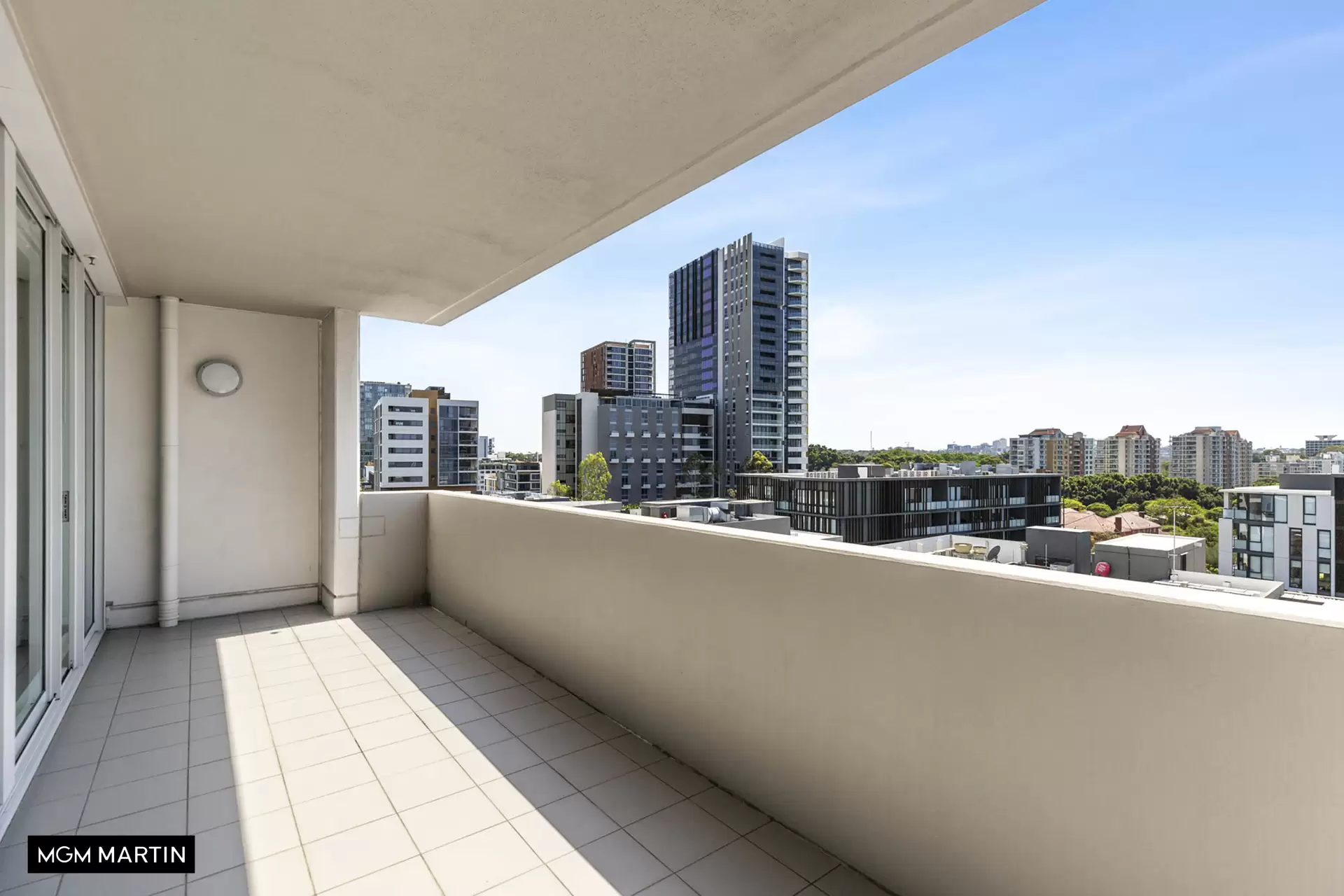 60/22 Gadigal Avenue, Zetland Leased by MGM Martin - image 1