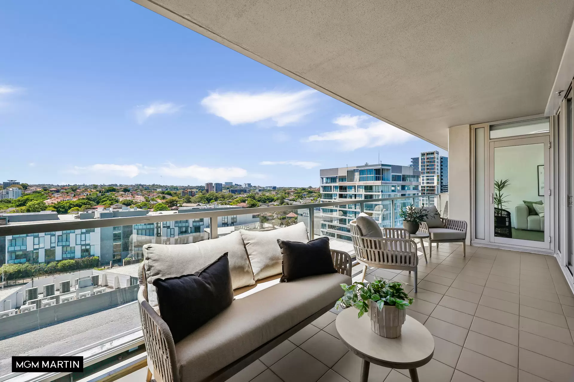 70/22 Gadigal Avenue, Zetland Sold by MGM Martin - image 1