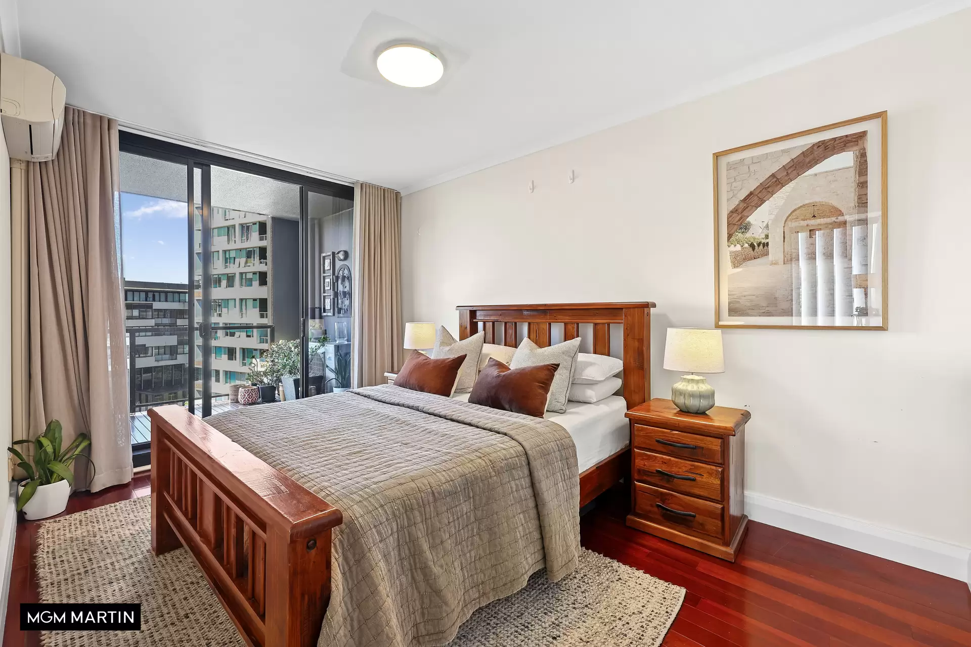 64/3 Defries Avenue, Zetland Sold by MGM Martin - image 1