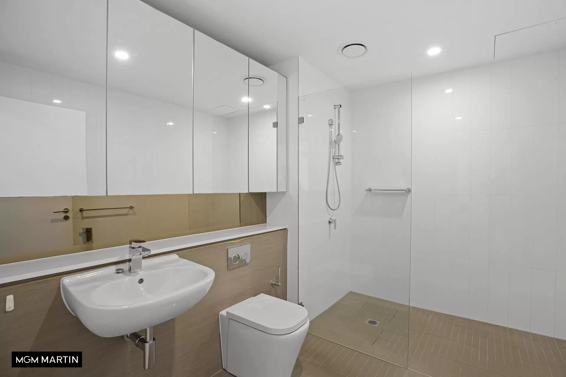 C805/30 Rothschild Avenue, Rosebery Leased by MGM Martin - image 1