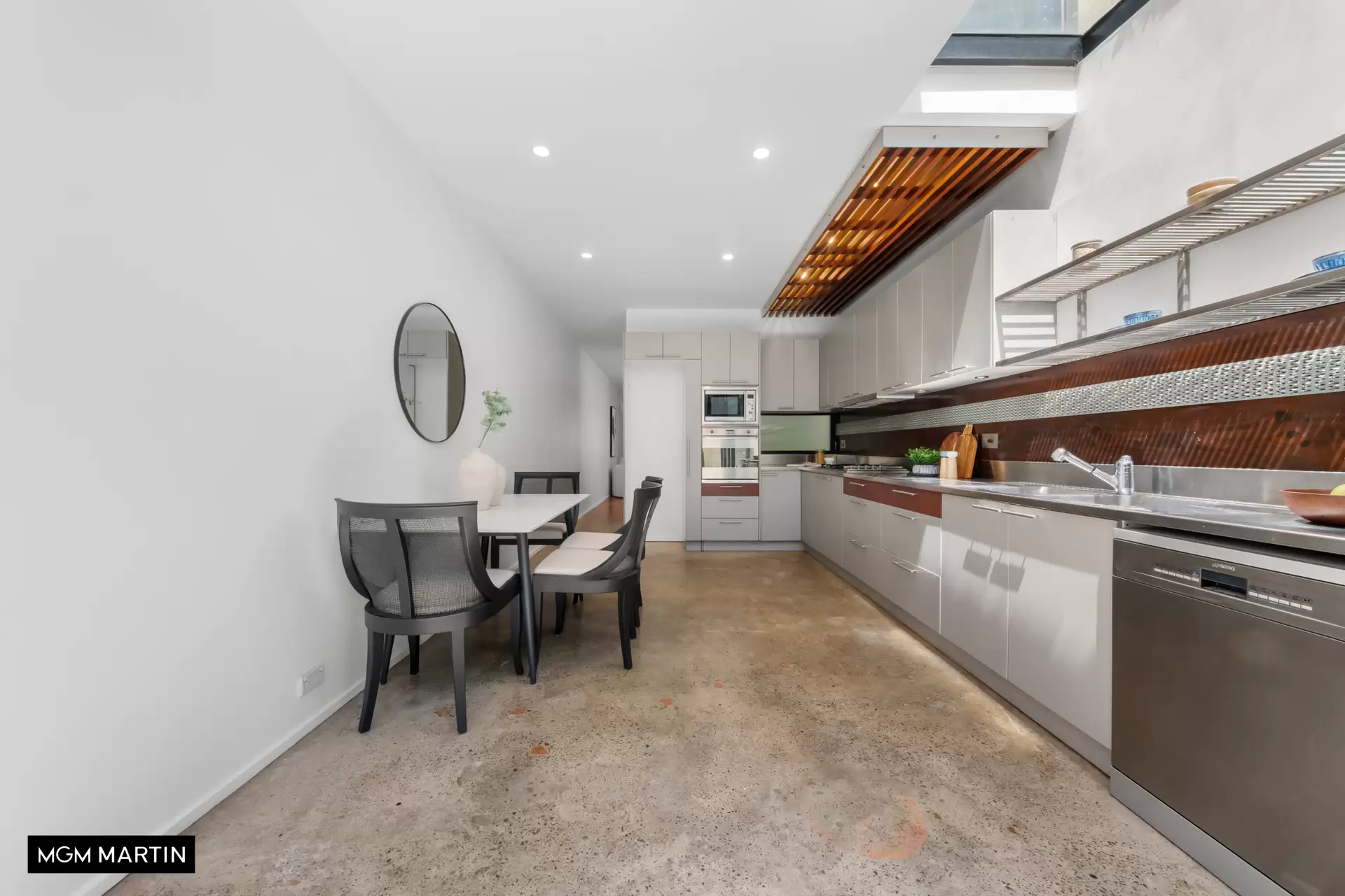 25 Gowrie Street, Newtown Sold by MGM Martin - image 1