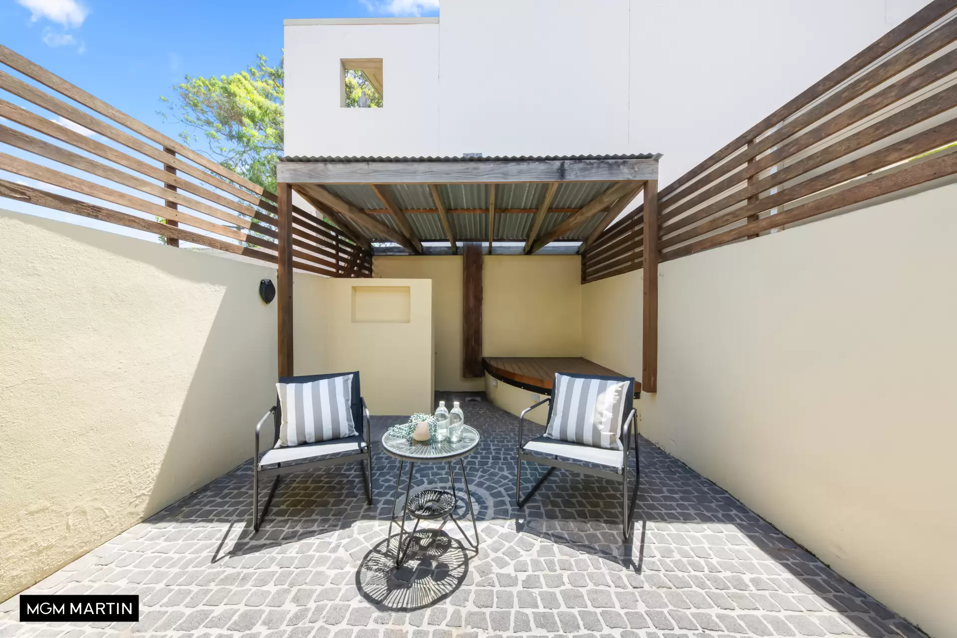 25 Gowrie Street, Newtown Sold by MGM Martin - image 1
