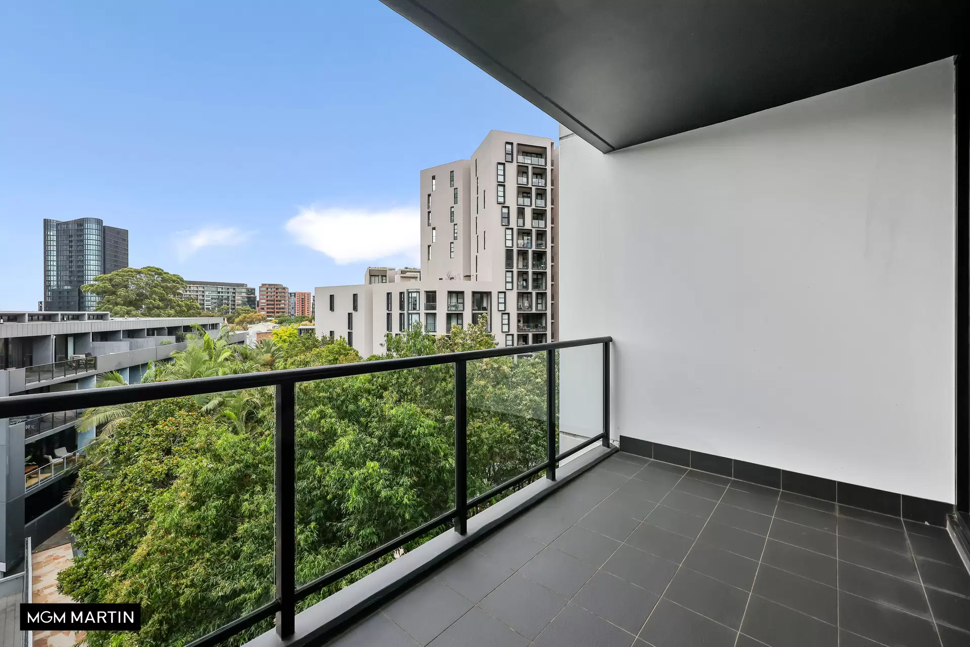 507/15 Joynton Avenue, Zetland Sold by MGM Martin - image 1