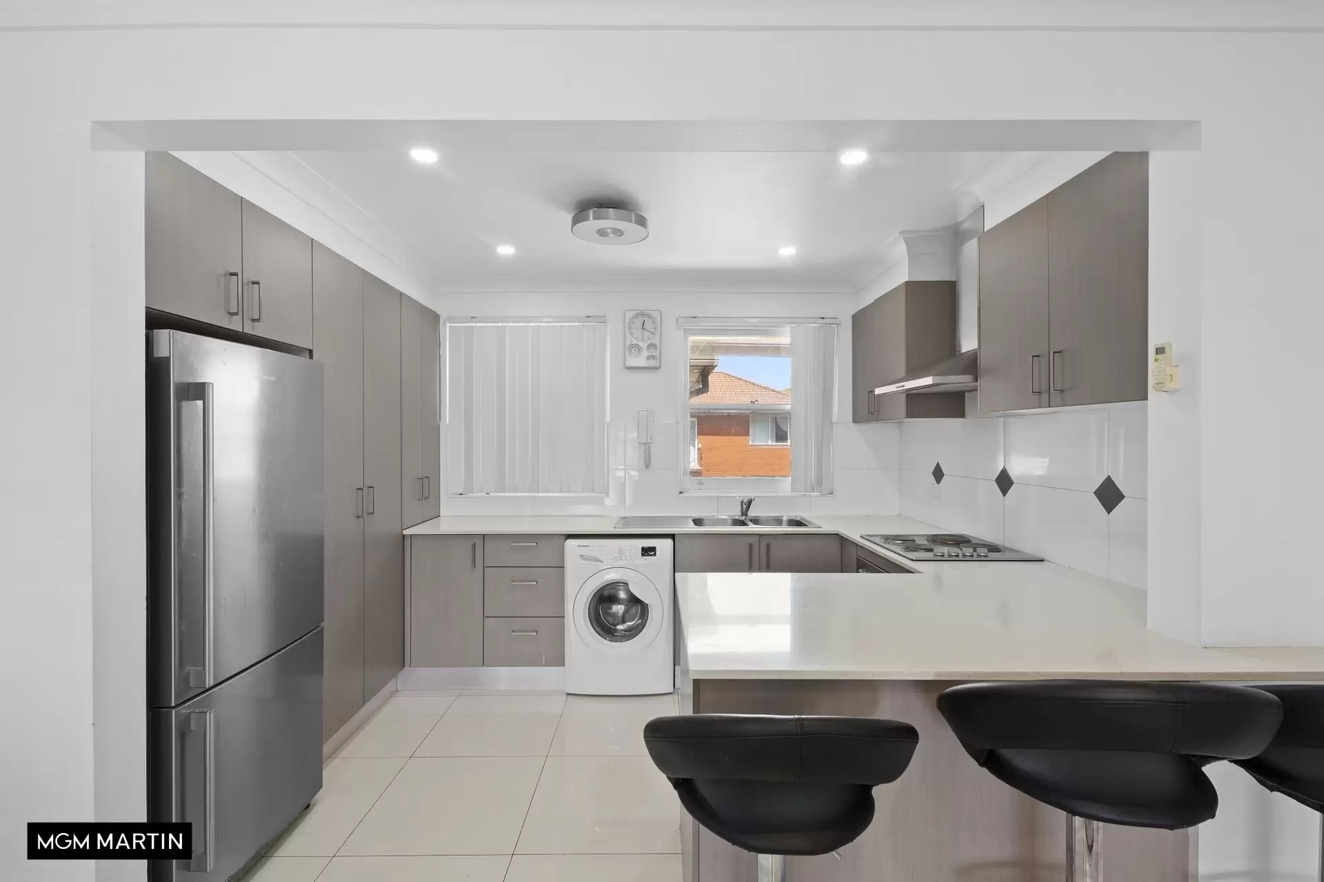 7/289 Gardeners Road, Eastlakes Leased by MGM Martin - image 1
