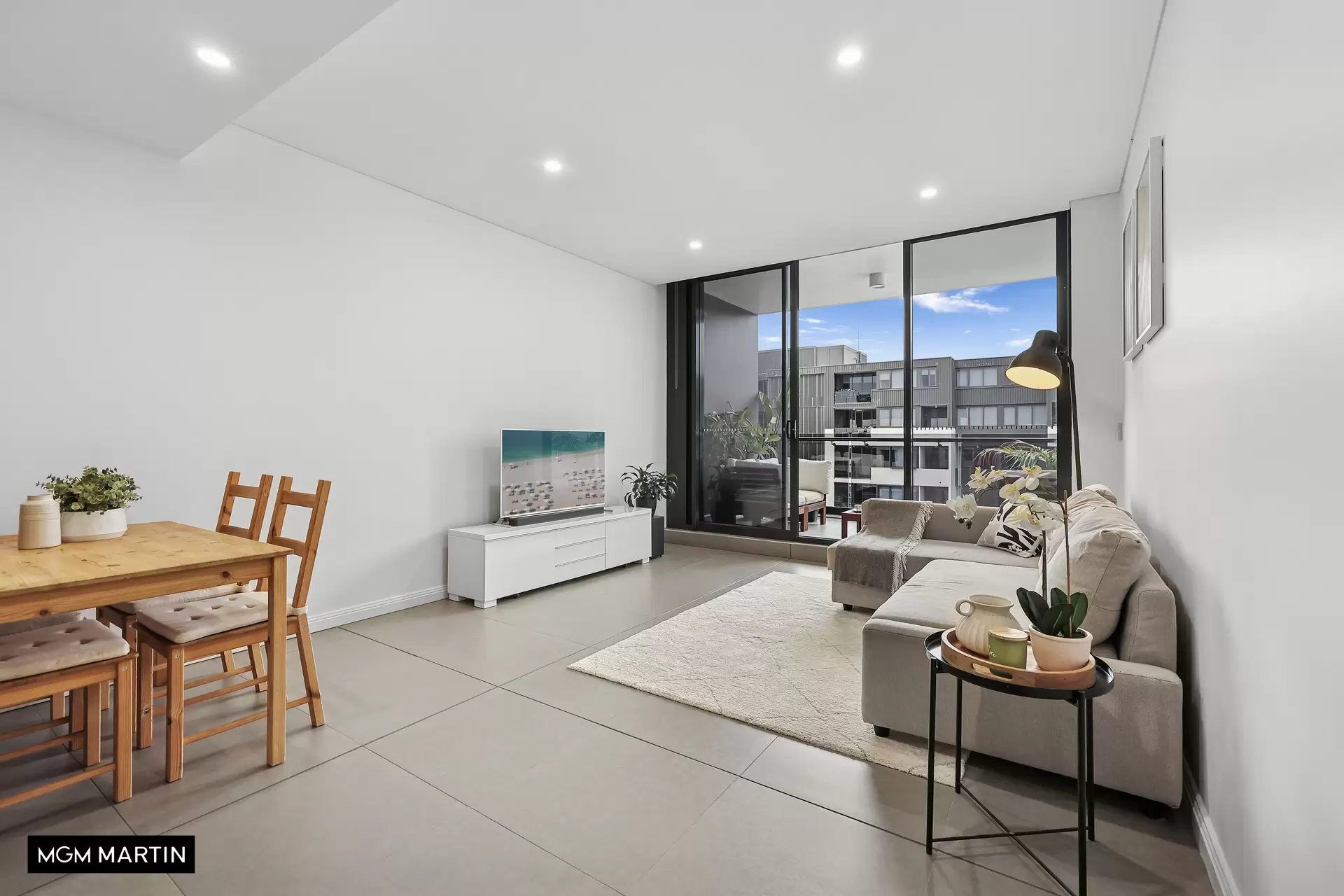 440/18 Confectioners Way, Rosebery Sold by MGM Martin - image 1